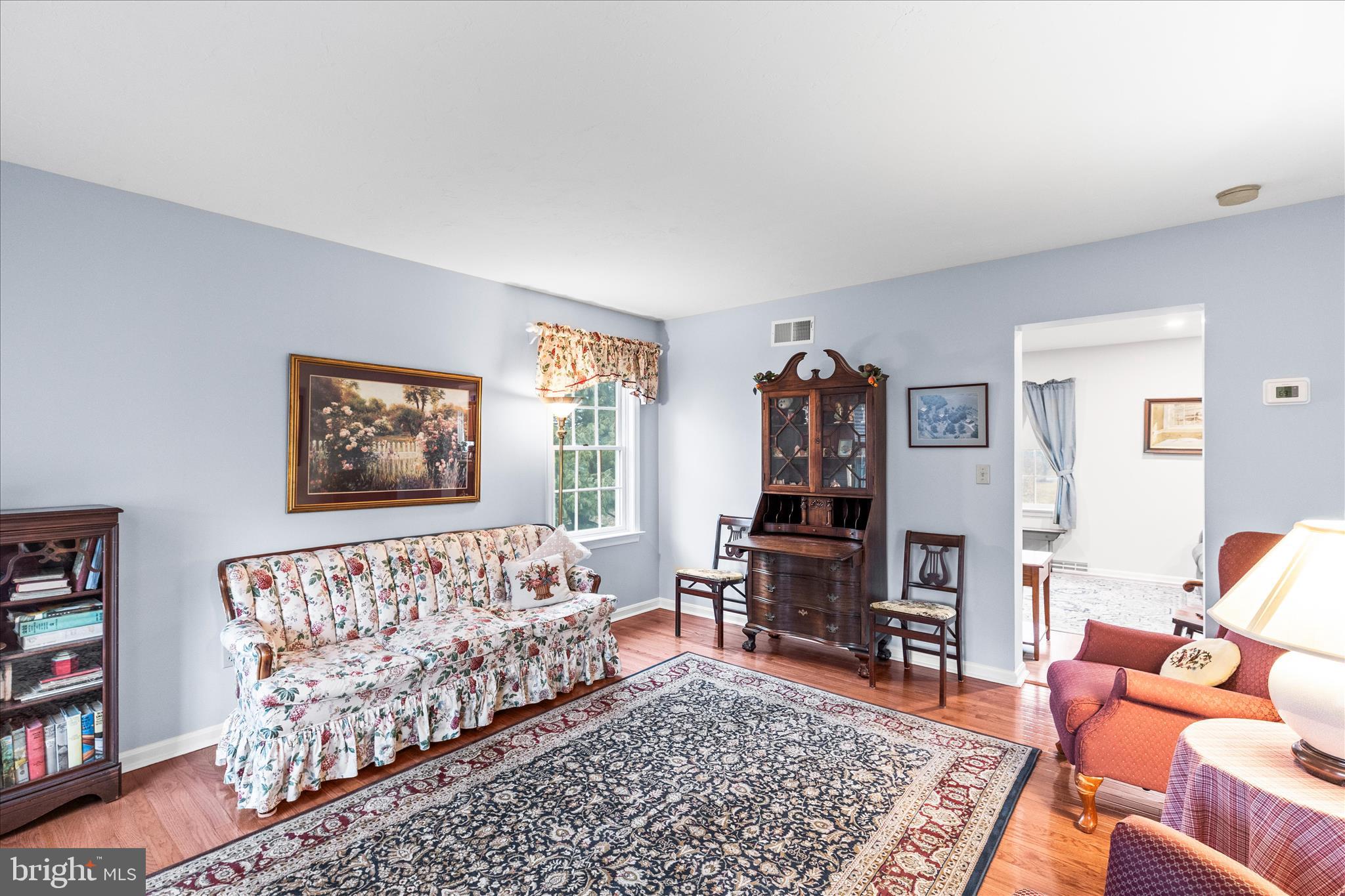 FOX CHASE - Residential