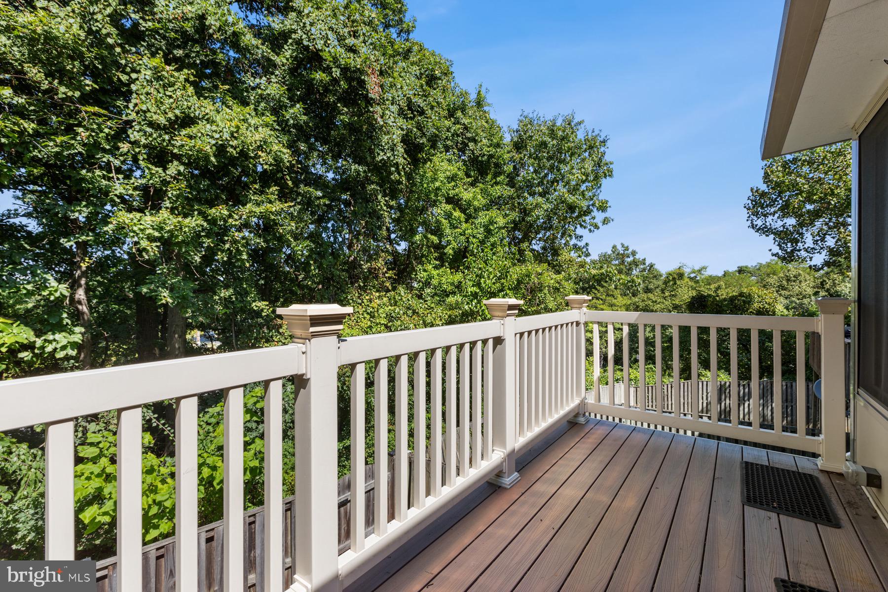 GLENARDEN FOREST - Residential