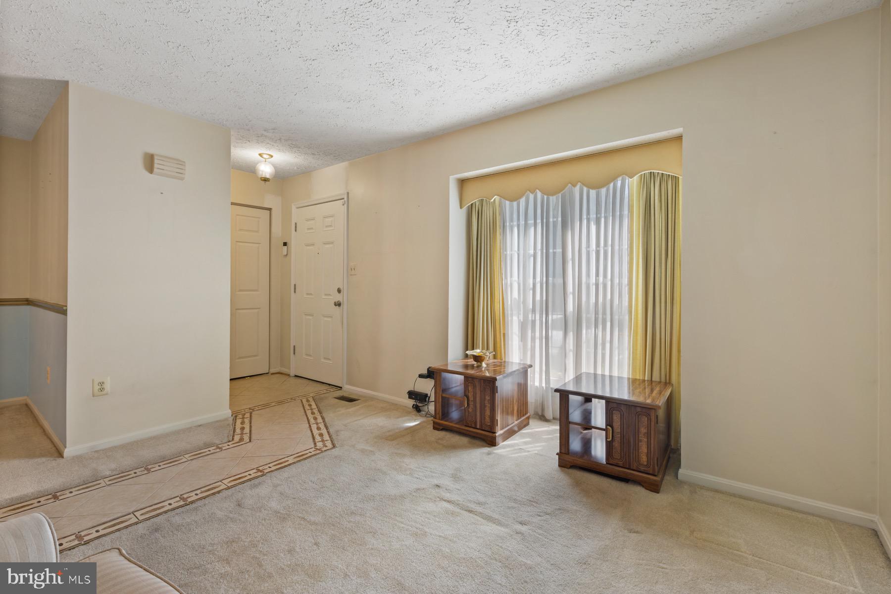 GLENARDEN FOREST - Residential