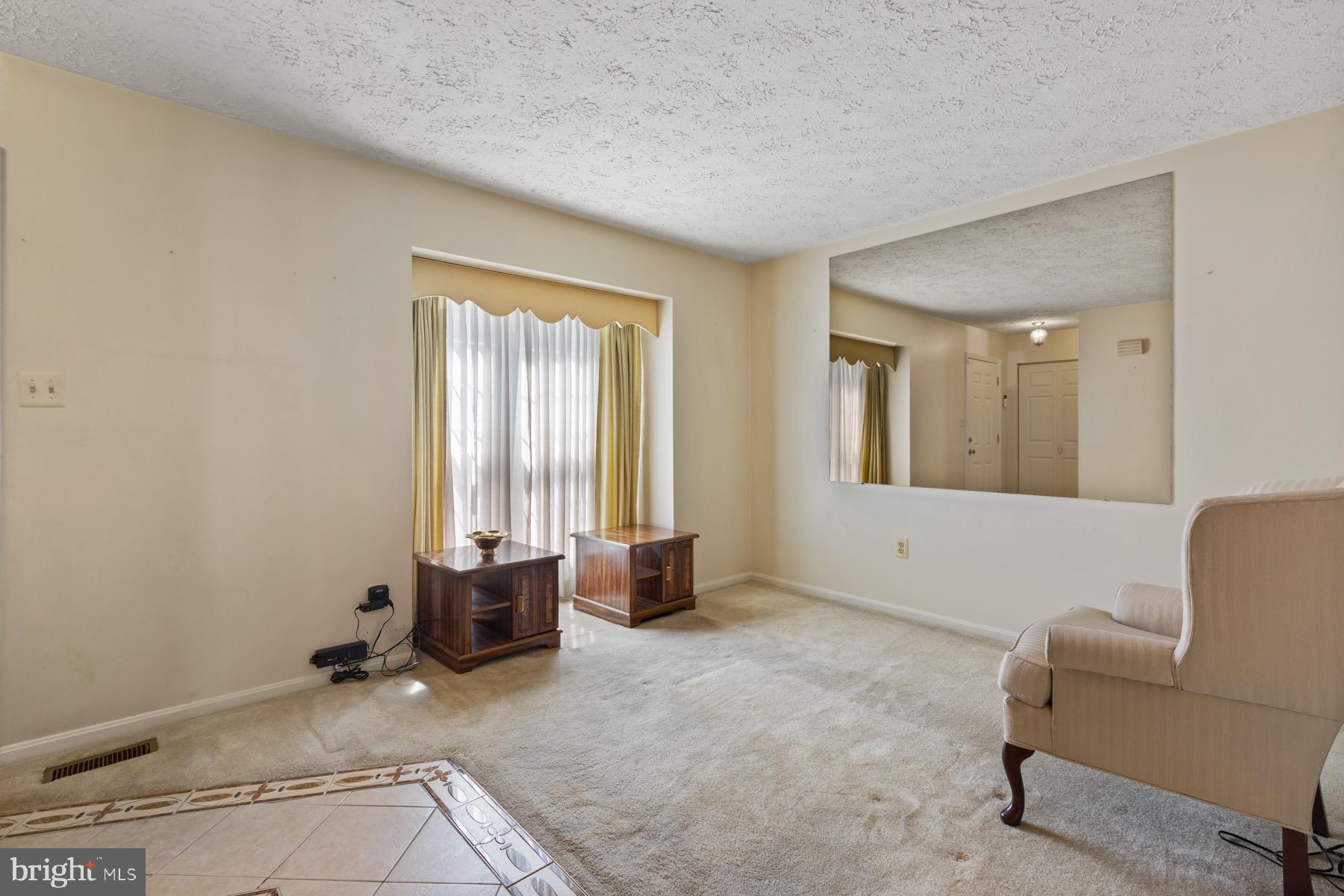 GLENARDEN FOREST - Residential