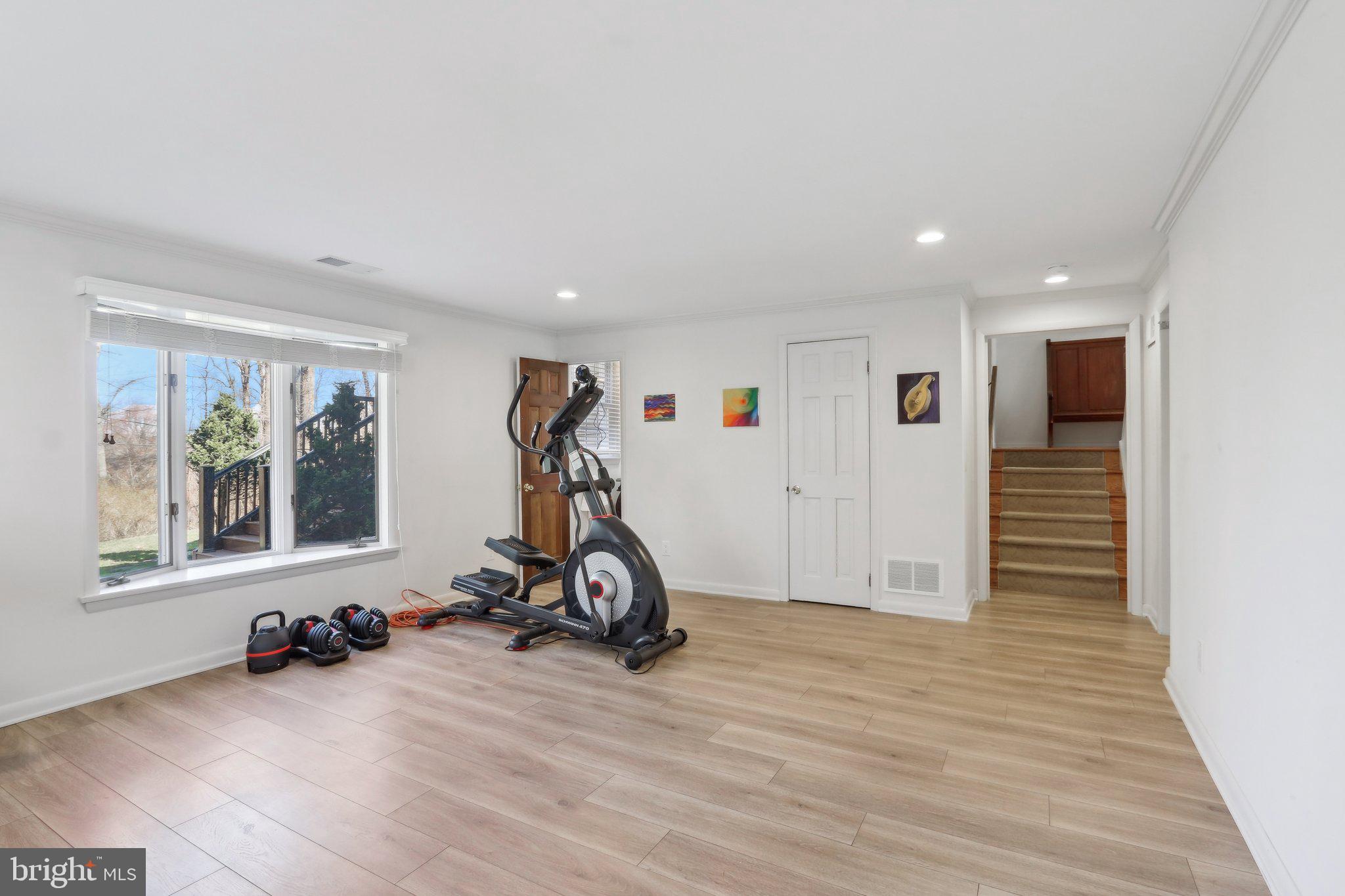 FRIENDSHIP HILLS - Residential