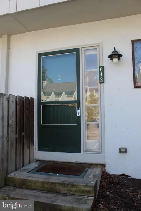 642 Summit House Unit 642, West Chester, PA 19382 - MLS#: PACT2095002