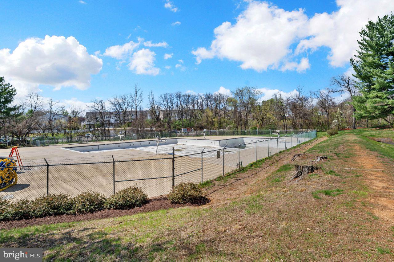 STONERIDGE - Residential