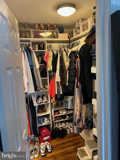 MILL CRK TOWNE EAST - Residential Lease