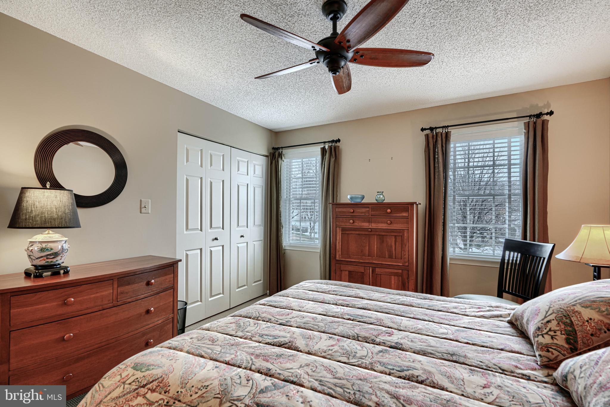 HUNT RIDGE - Residential