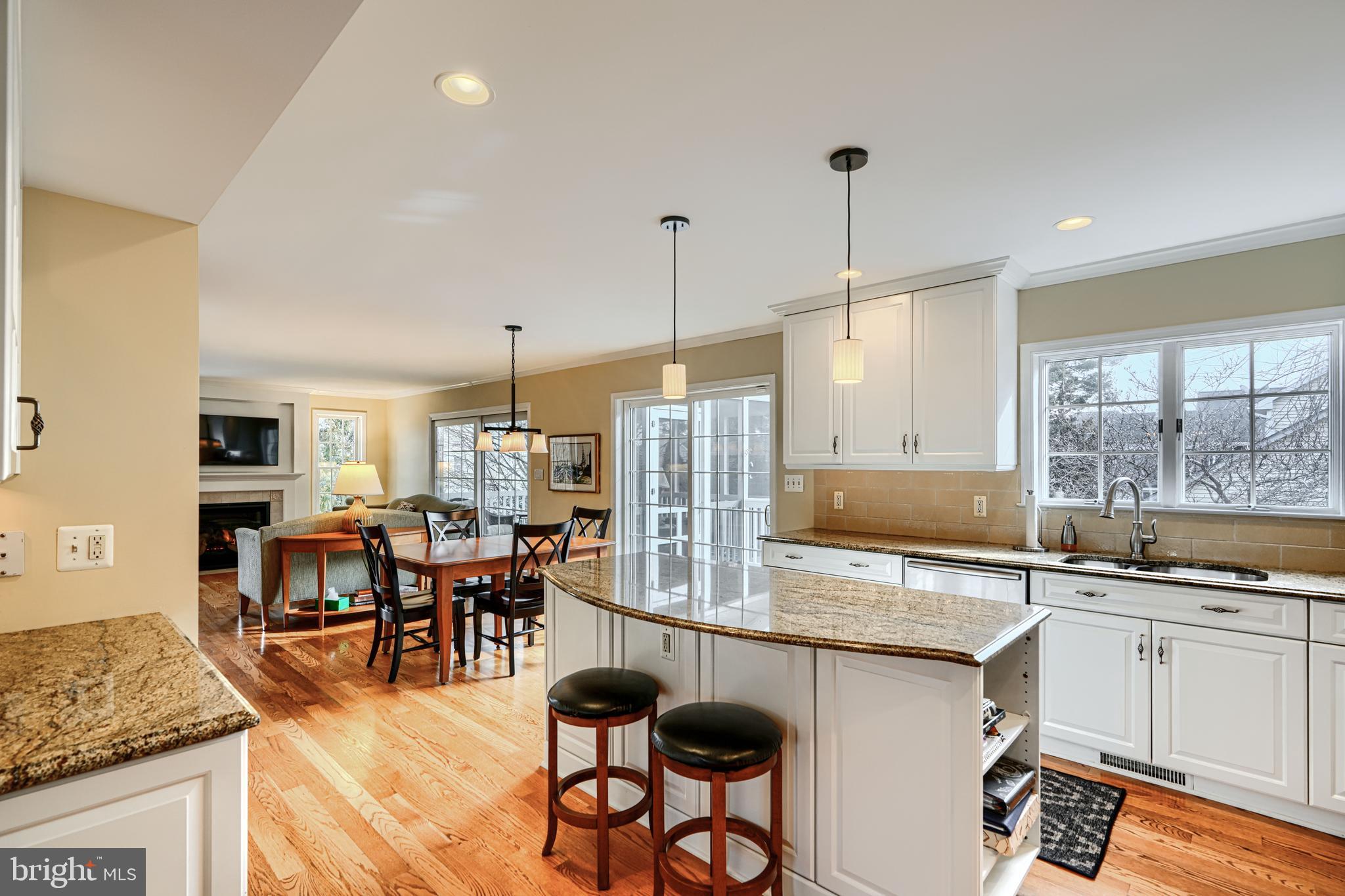 HUNT RIDGE - Residential