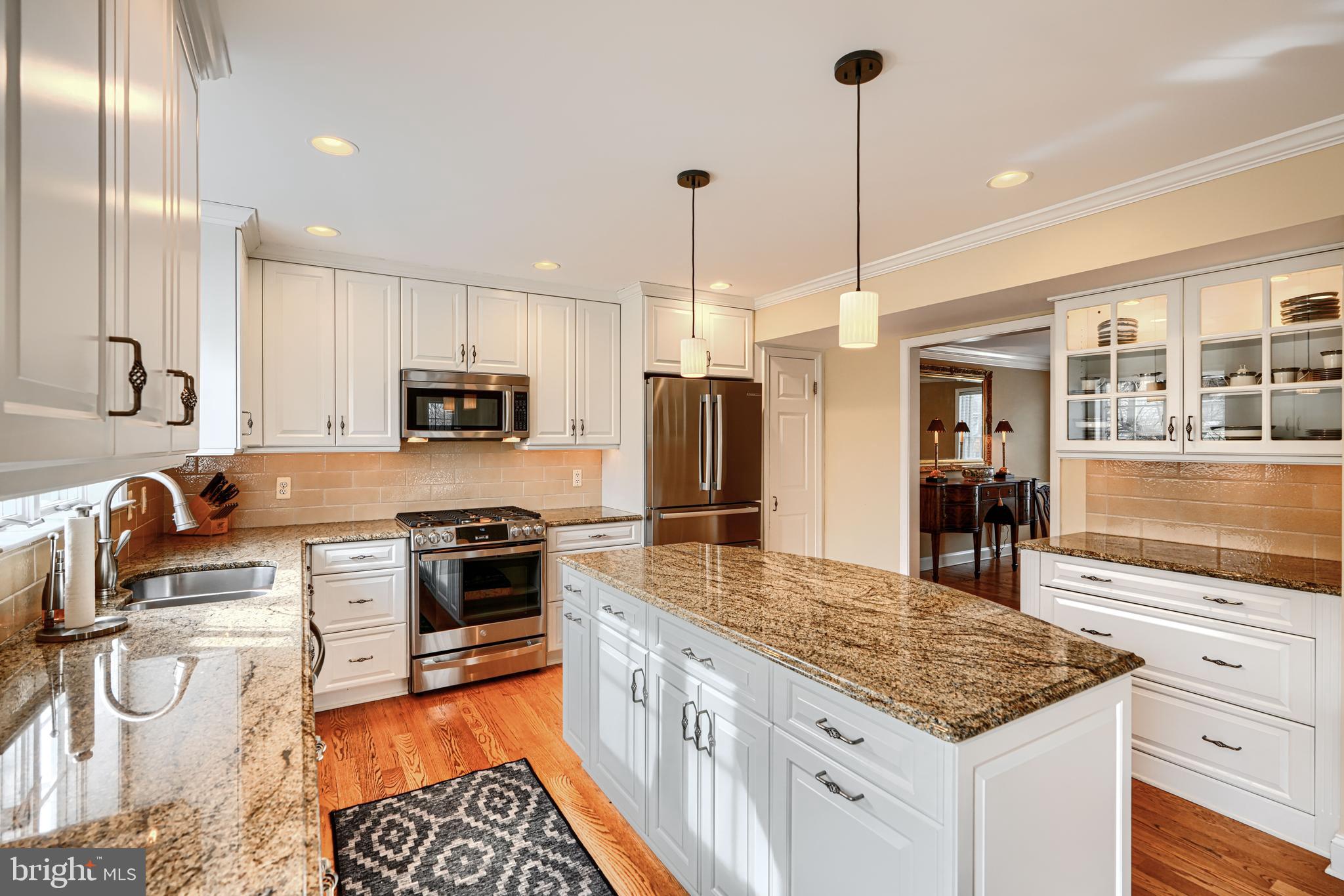 HUNT RIDGE - Residential