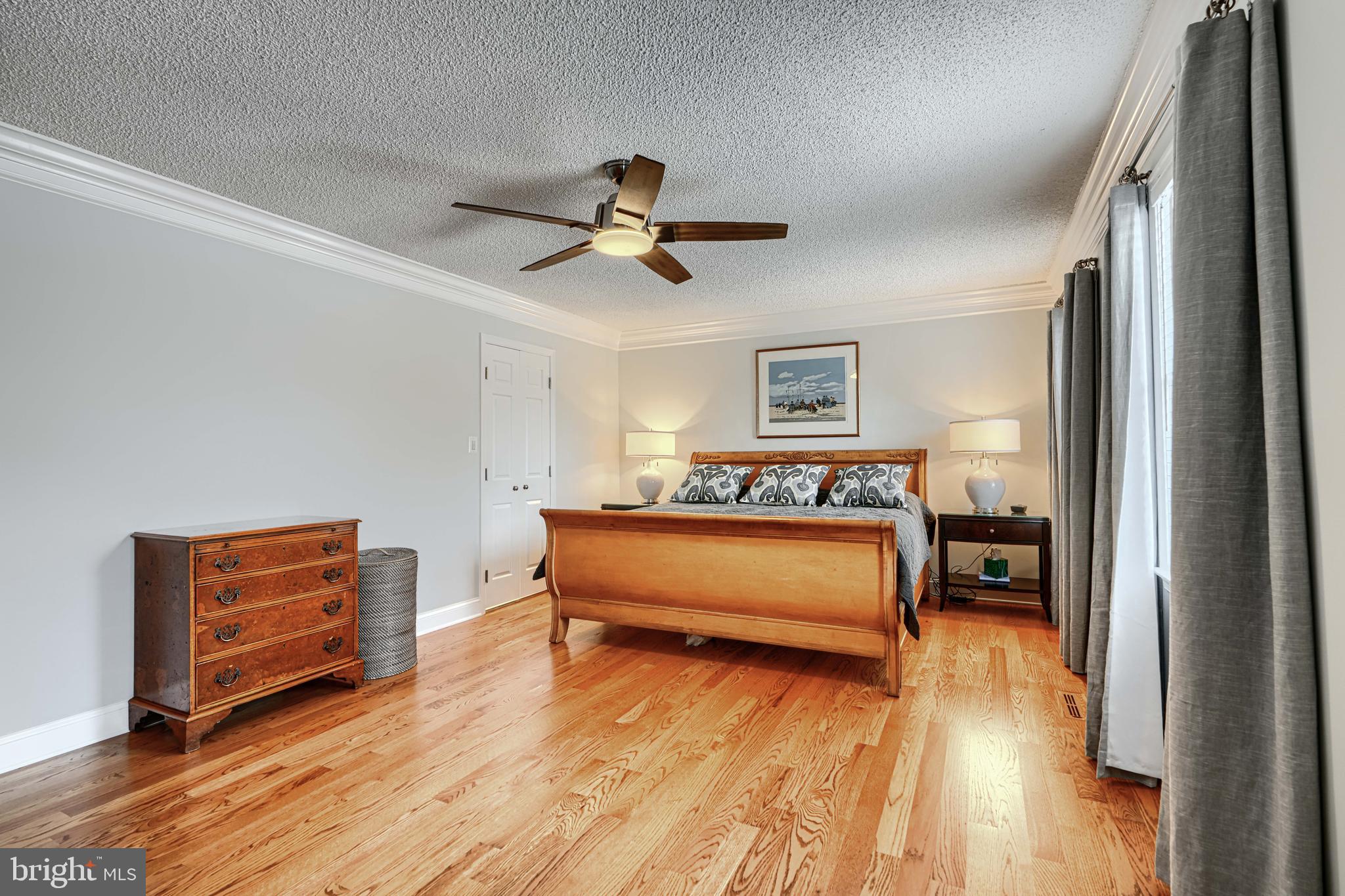 HUNT RIDGE - Residential