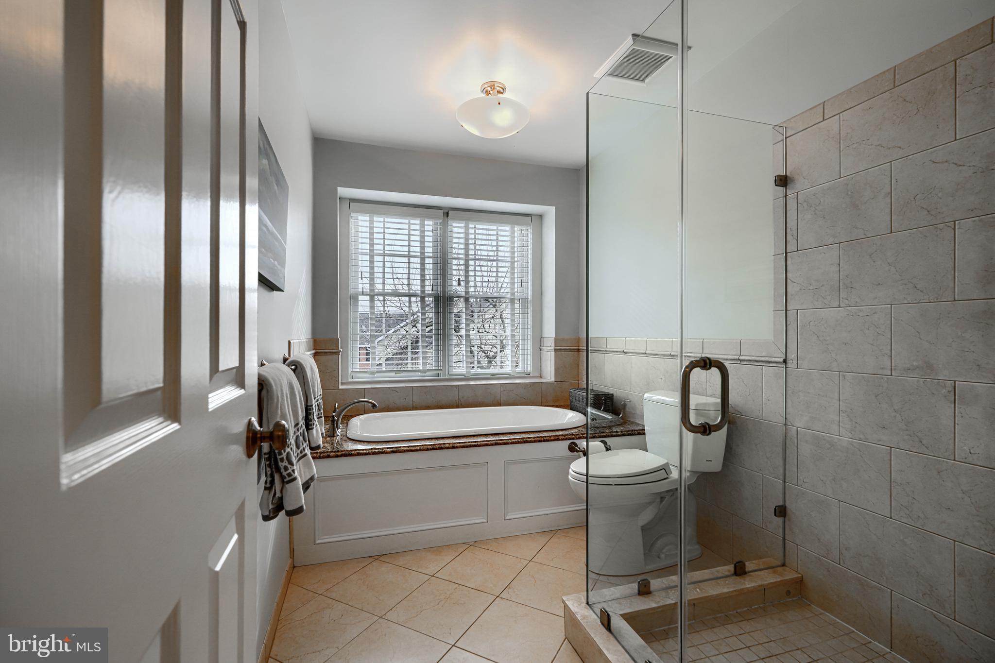 HUNT RIDGE - Residential