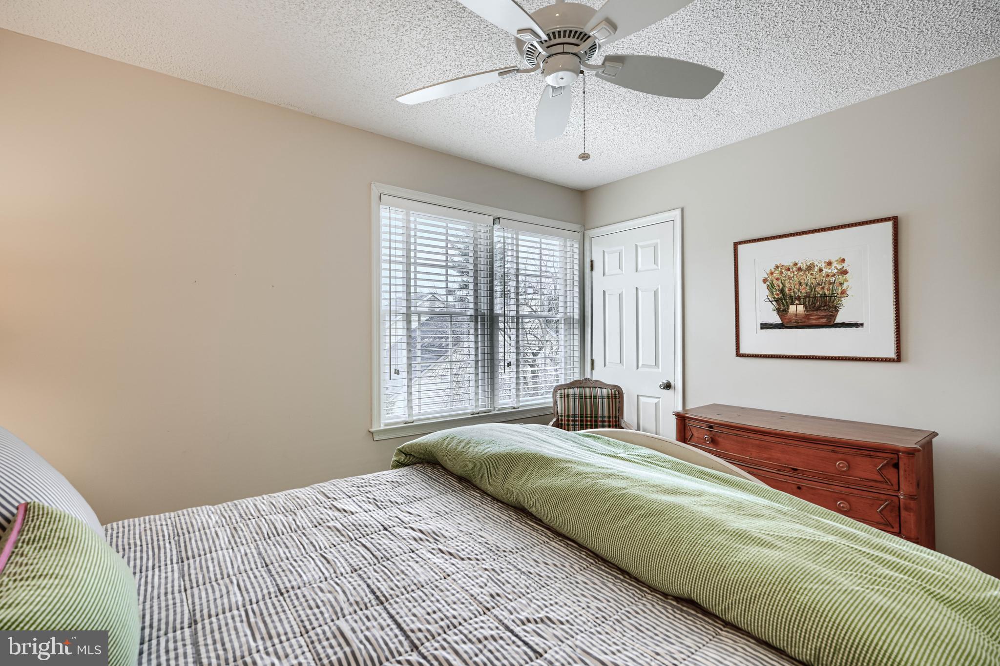 HUNT RIDGE - Residential