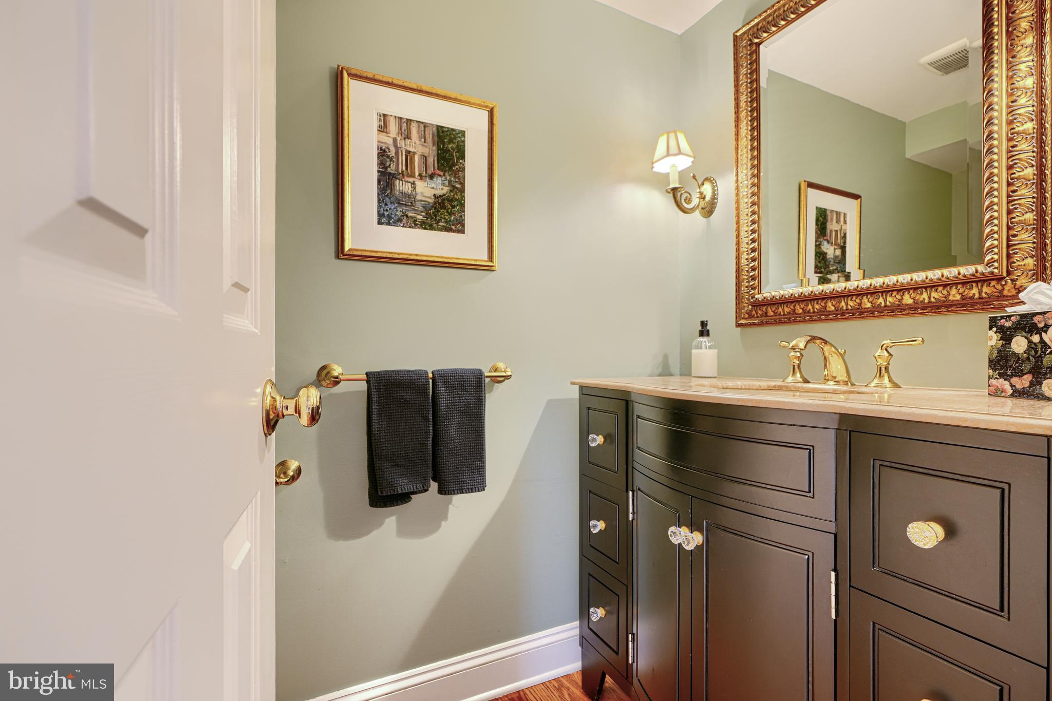 HUNT RIDGE - Residential