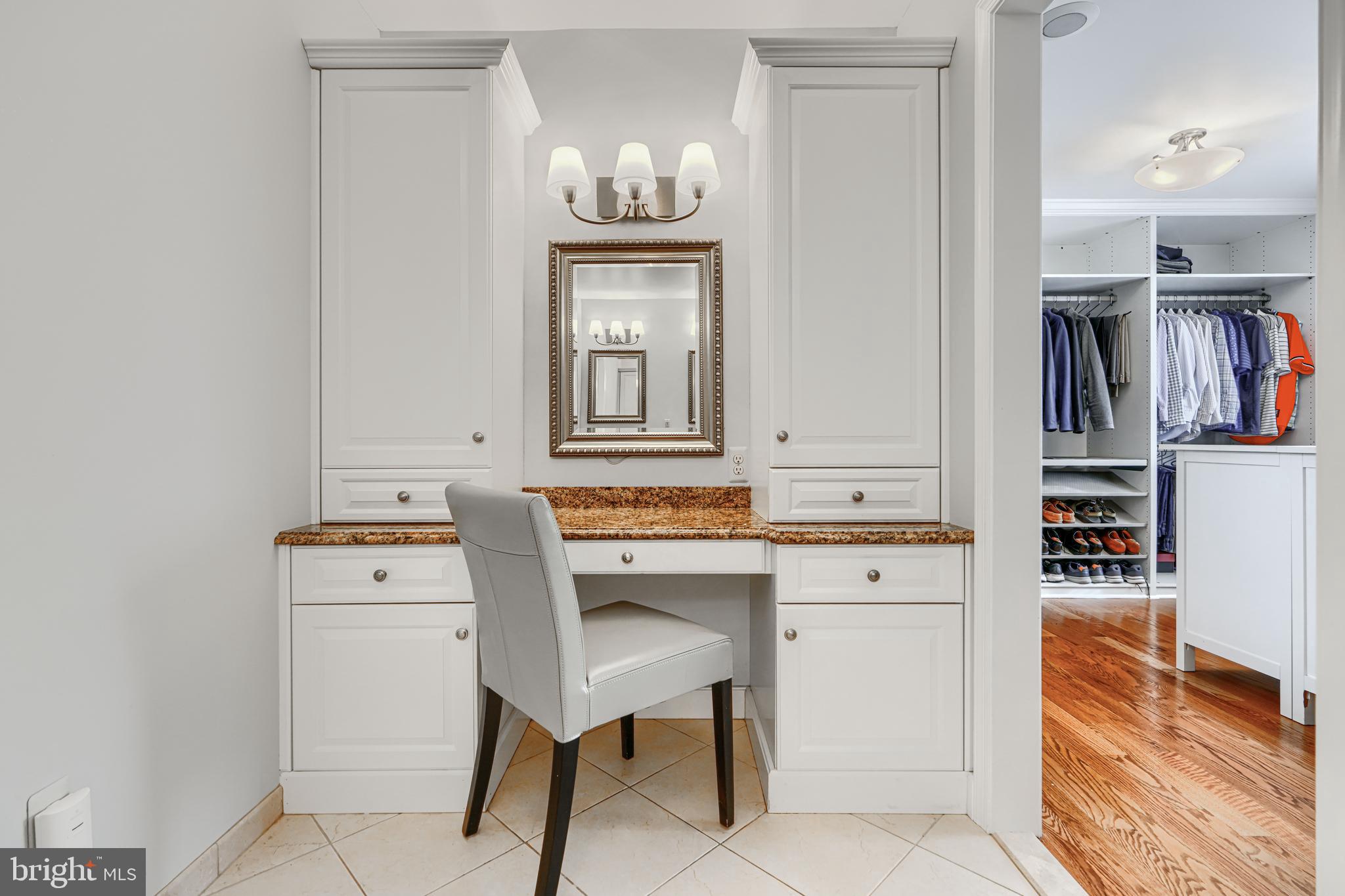 HUNT RIDGE - Residential