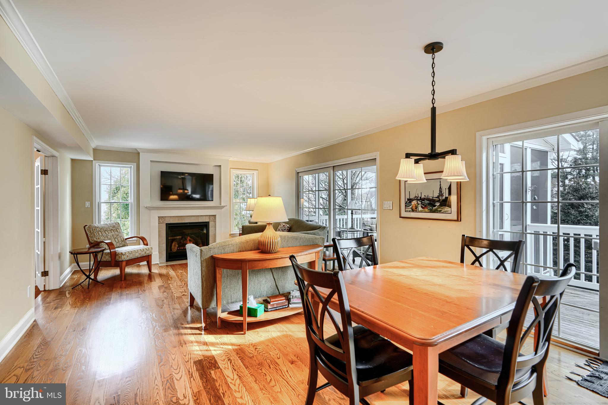 HUNT RIDGE - Residential