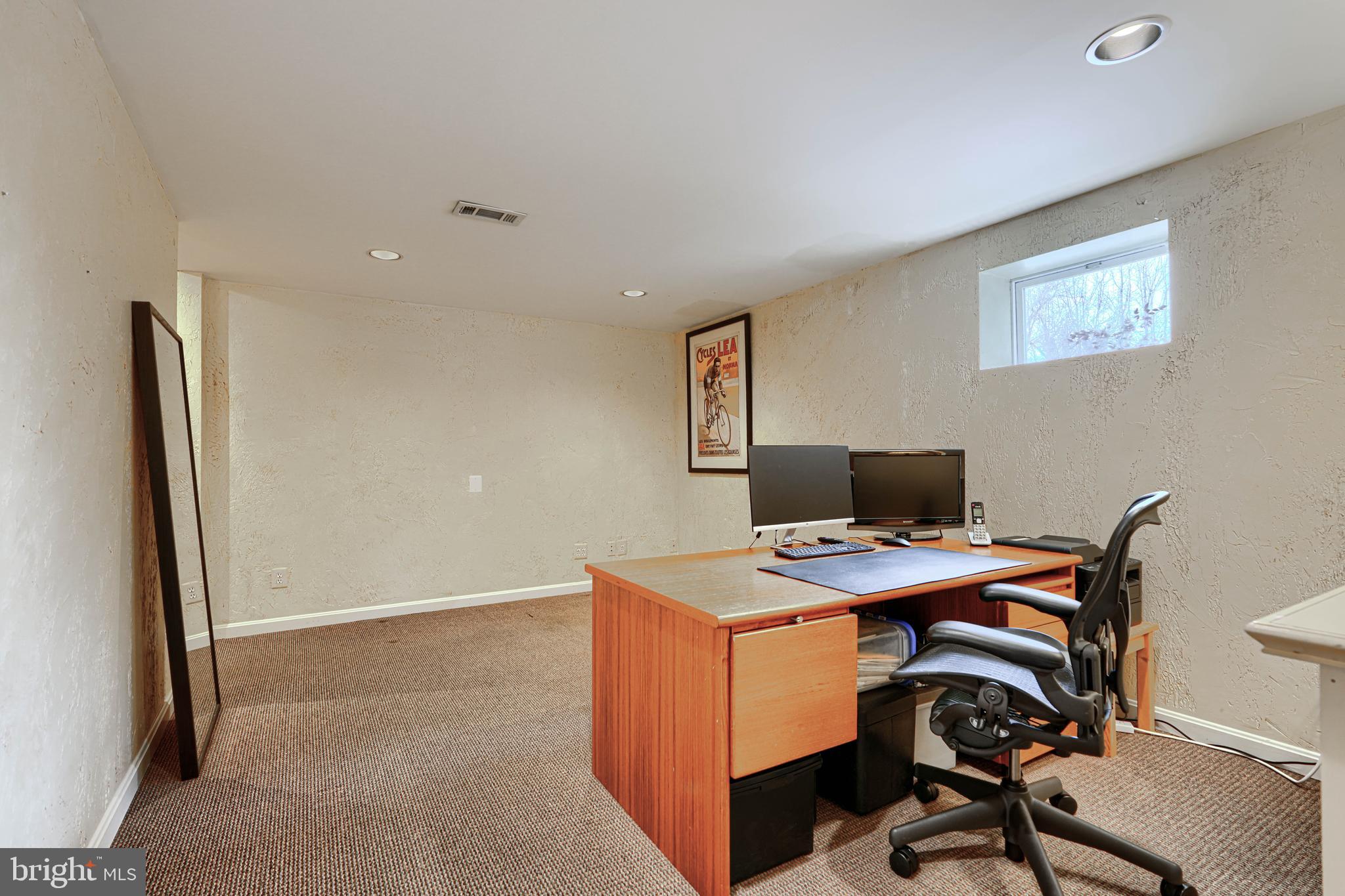 HUNT RIDGE - Residential