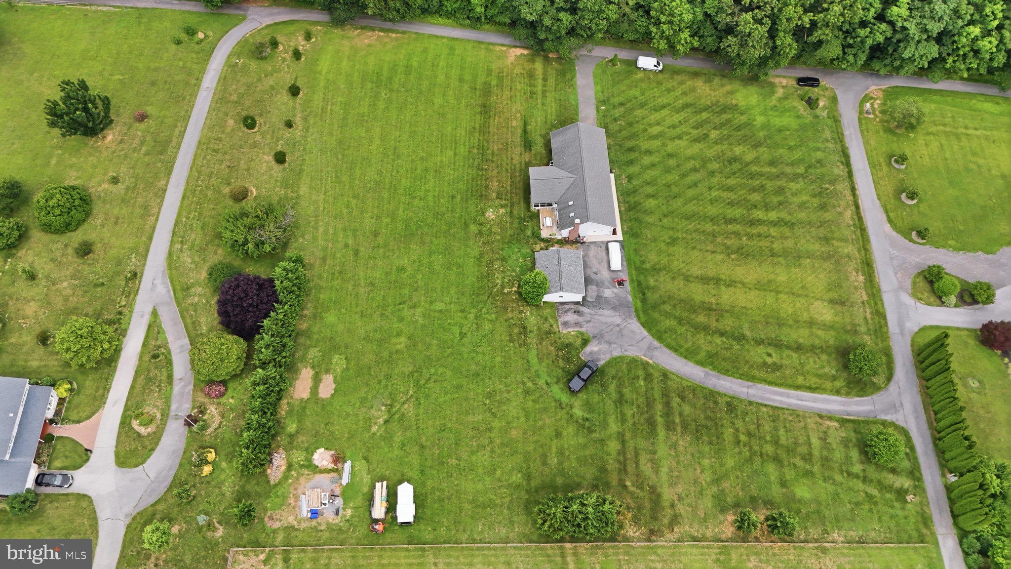 2910 CLEAR HILL LANE