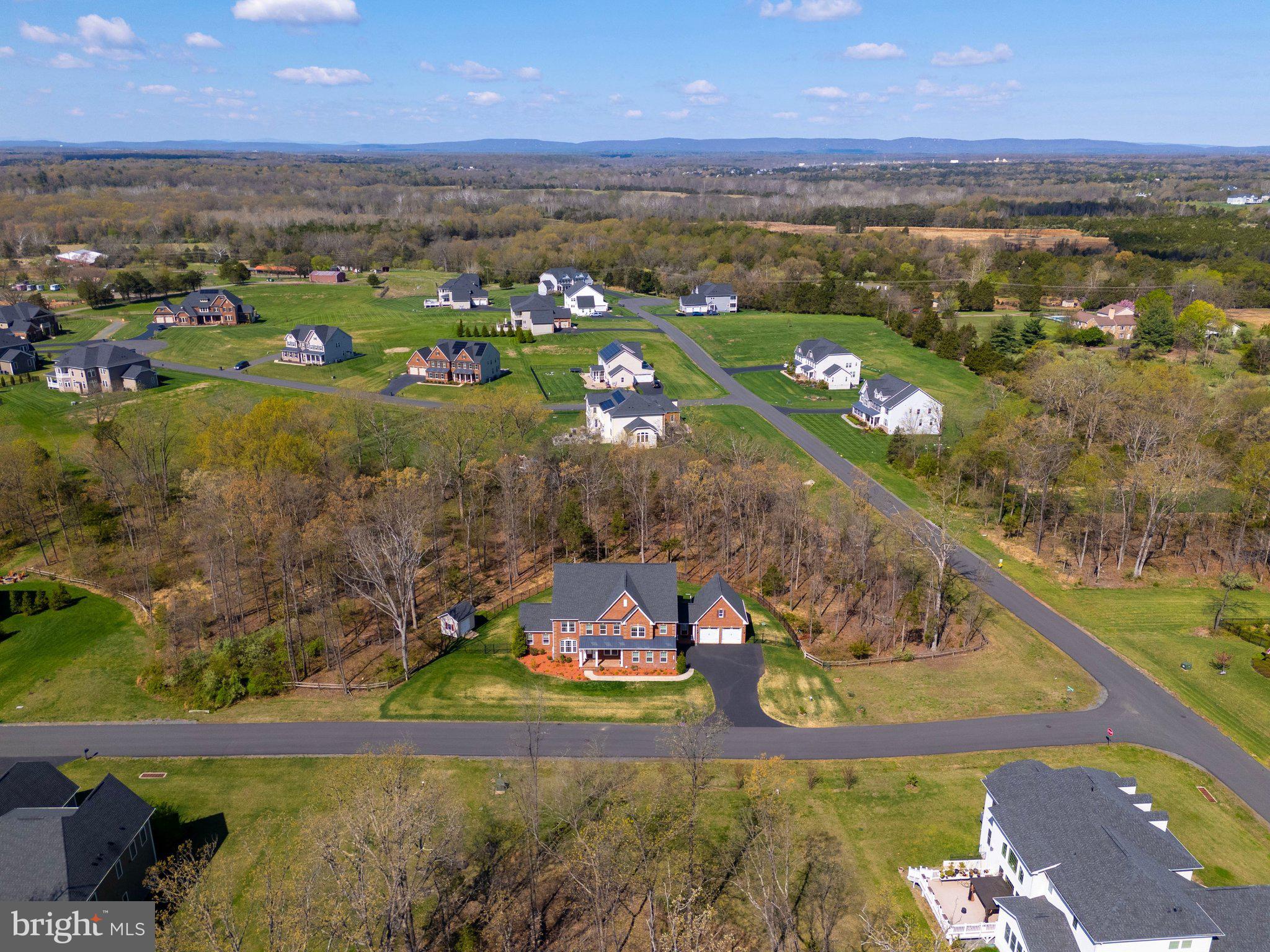 STONEBRIDGE AT THE WINERY AT BULL RUN - Residential