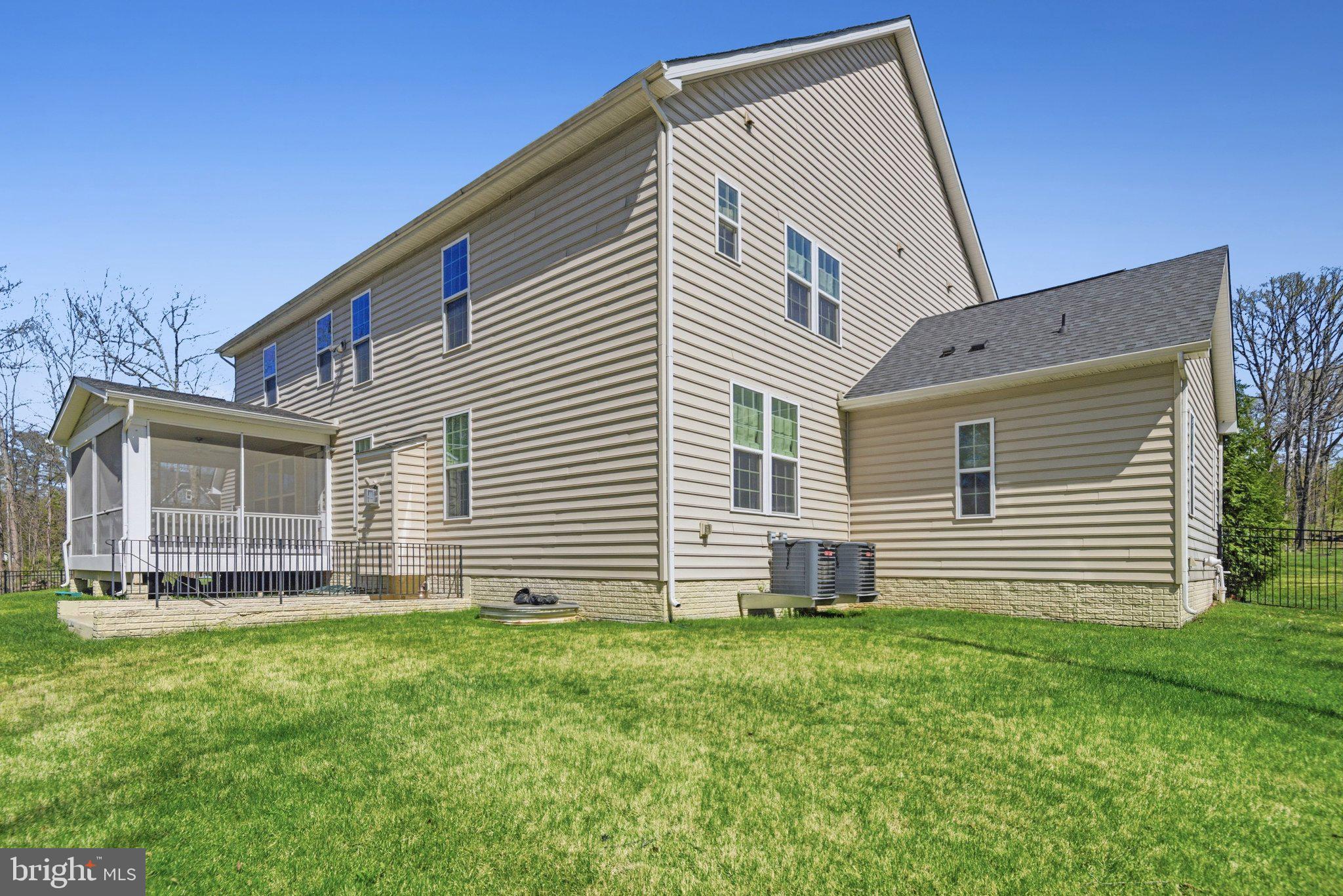 STONEBRIDGE AT THE WINERY AT BULL RUN - Residential