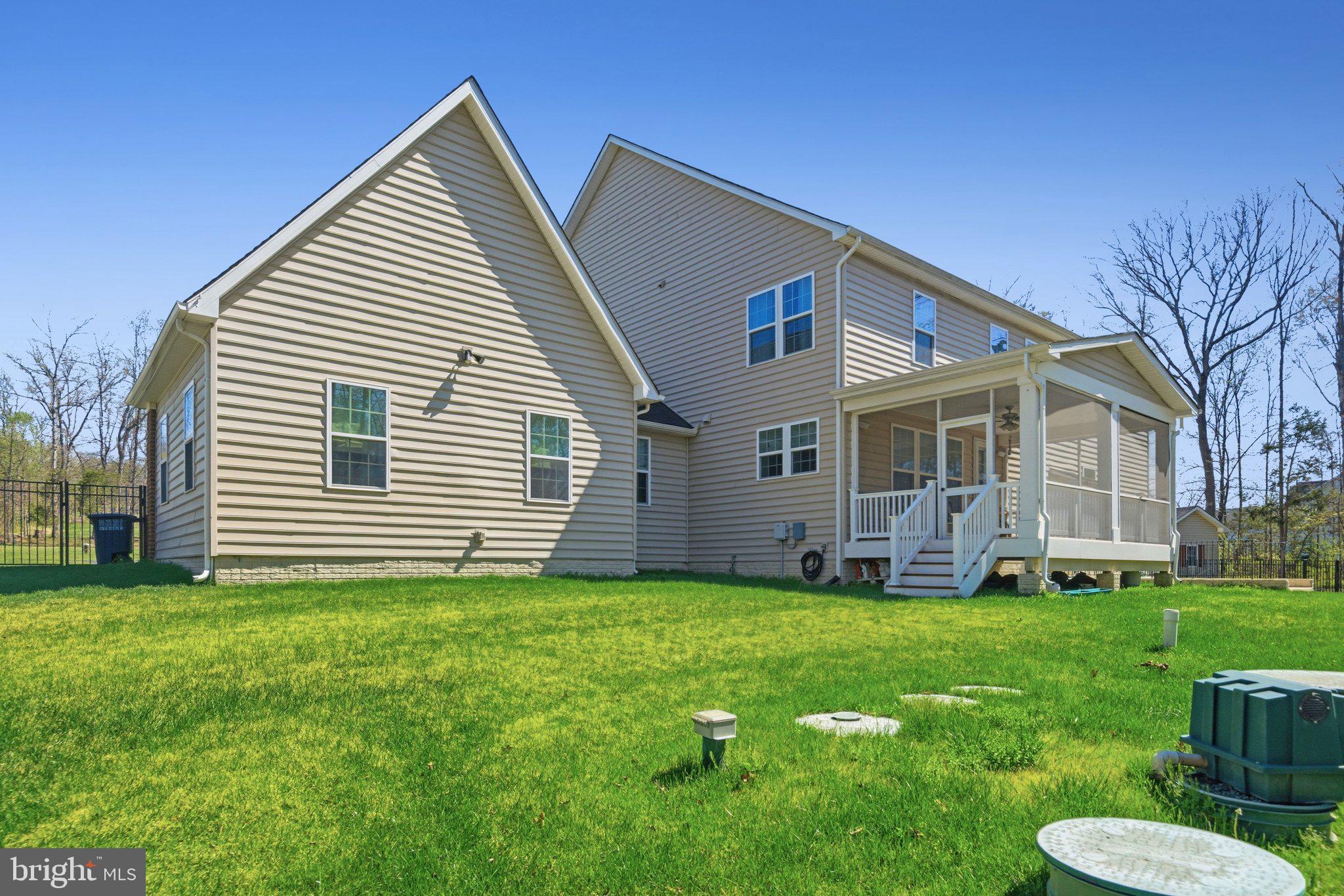 STONEBRIDGE AT THE WINERY AT BULL RUN - Residential