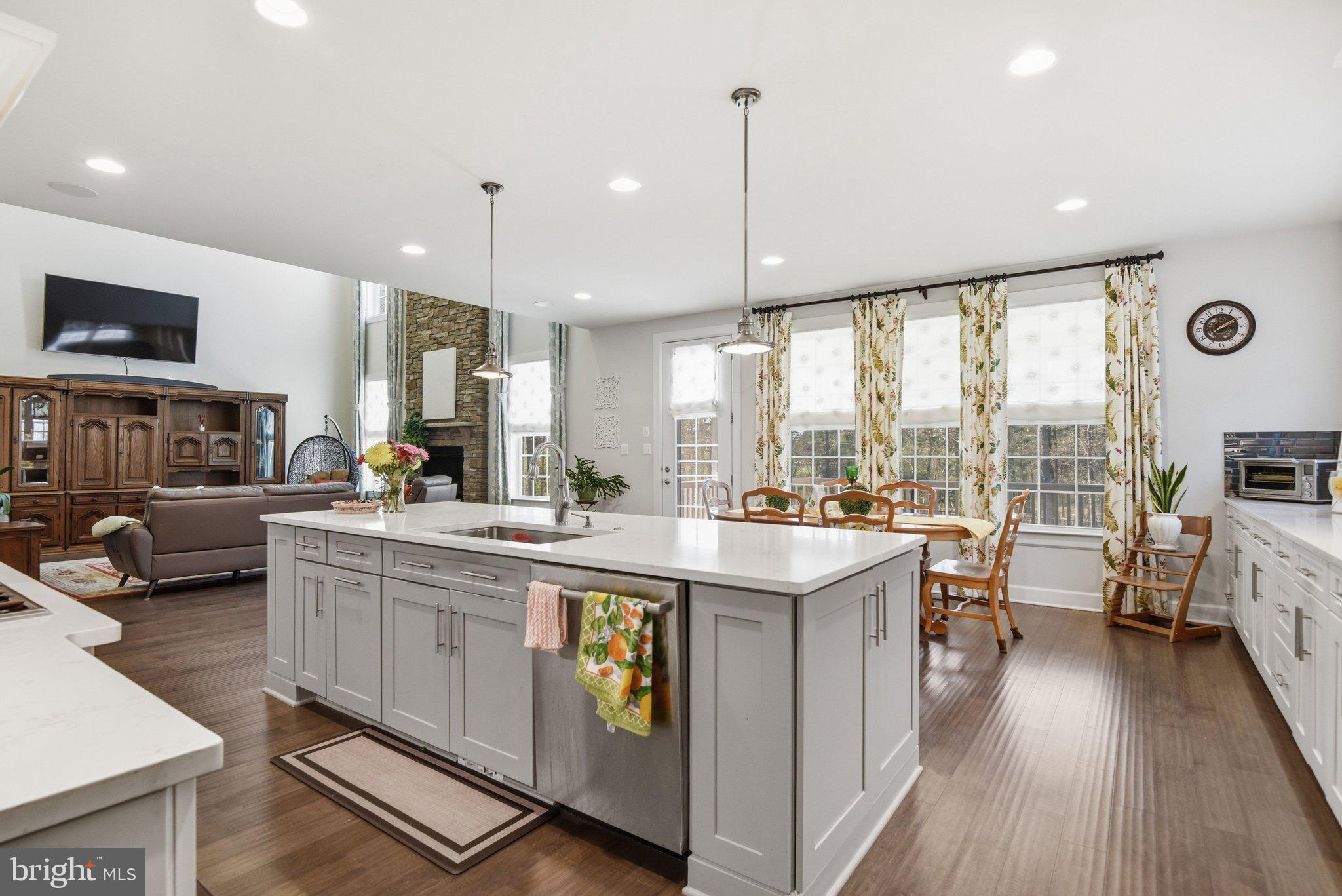 STONEBRIDGE AT THE WINERY AT BULL RUN - Residential