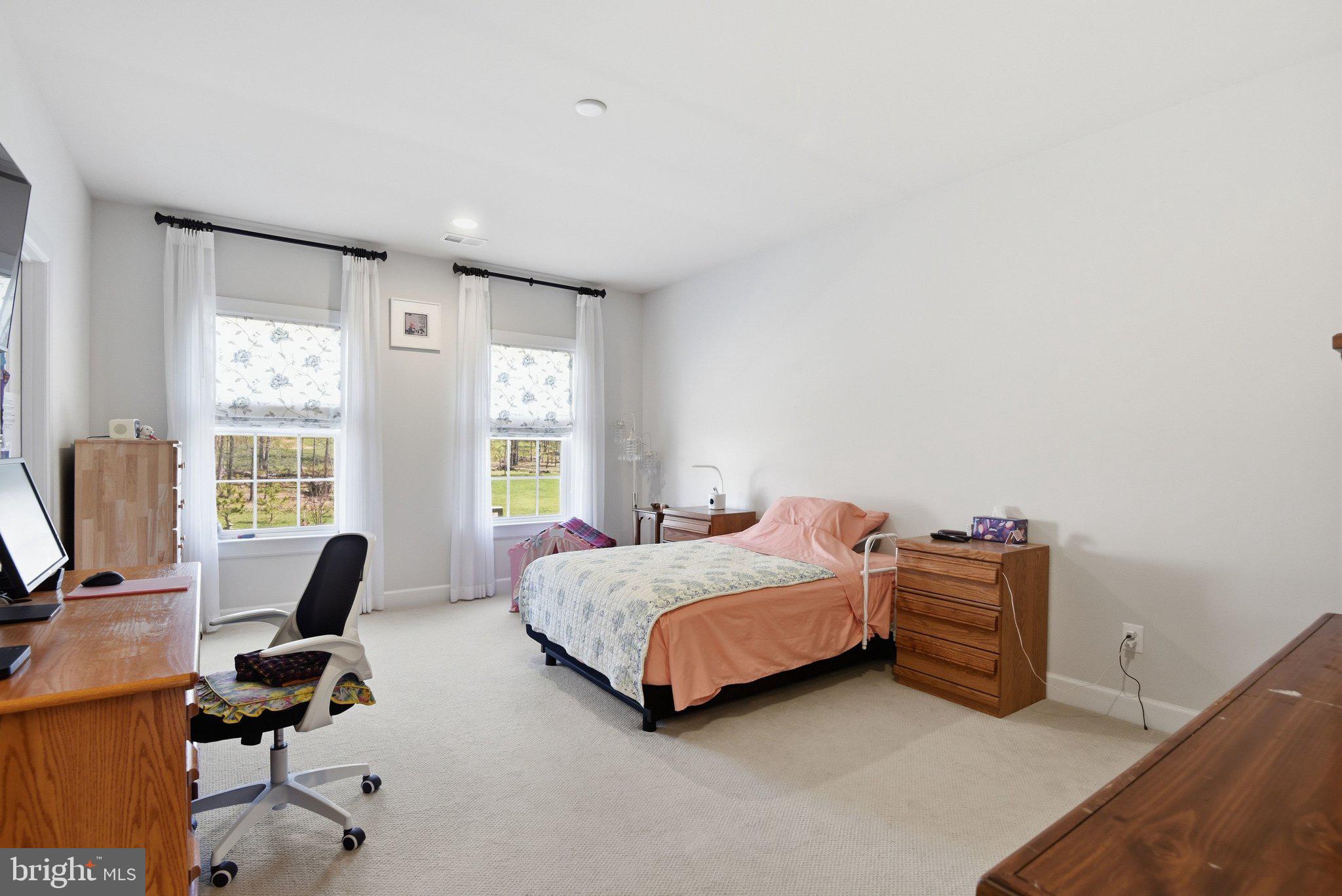 STONEBRIDGE AT THE WINERY AT BULL RUN - Residential