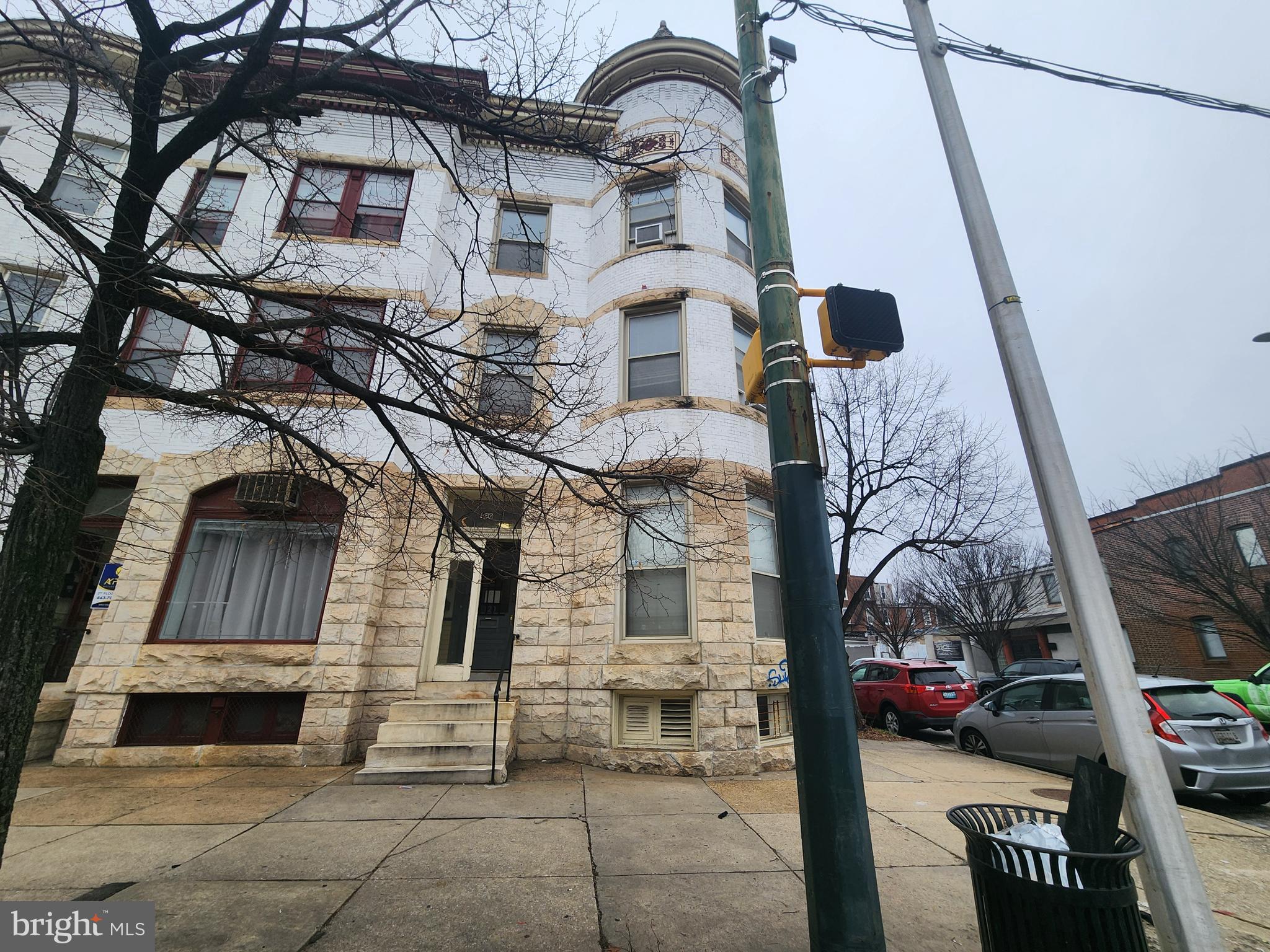 120 E 25TH STREET