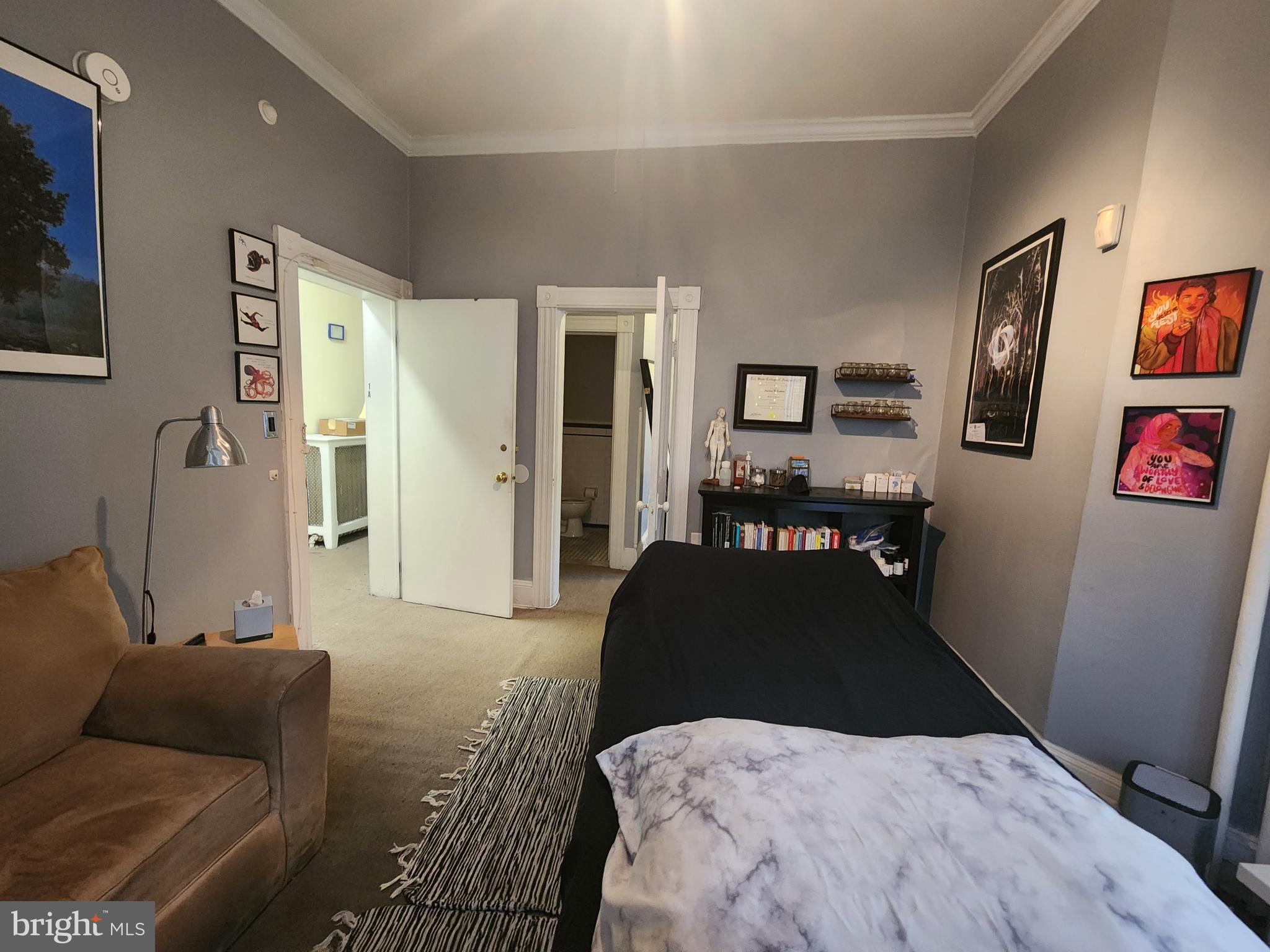 CHARLES VILLAGE - Commercial Sale