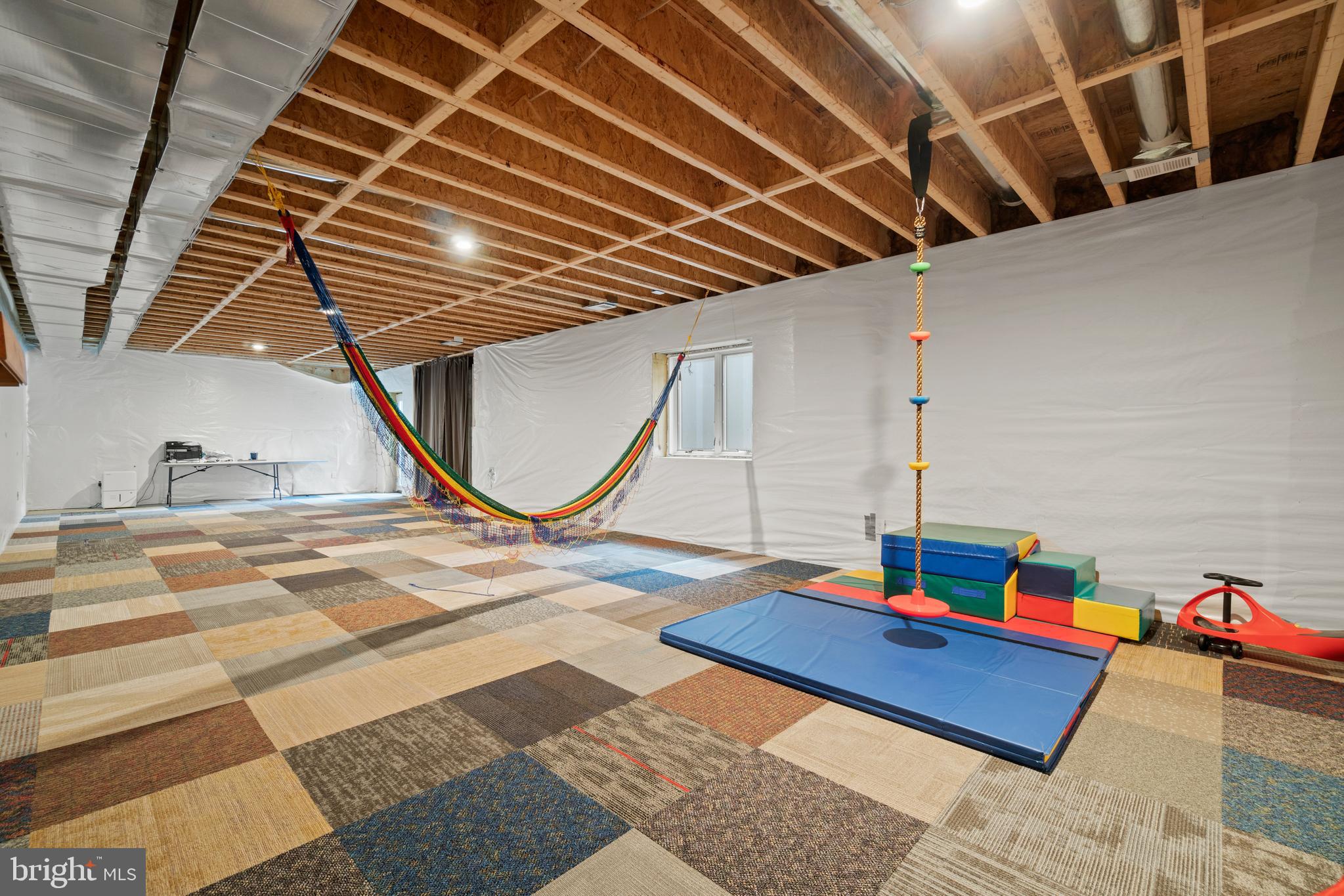 LIZZIE MILL RD - Residential