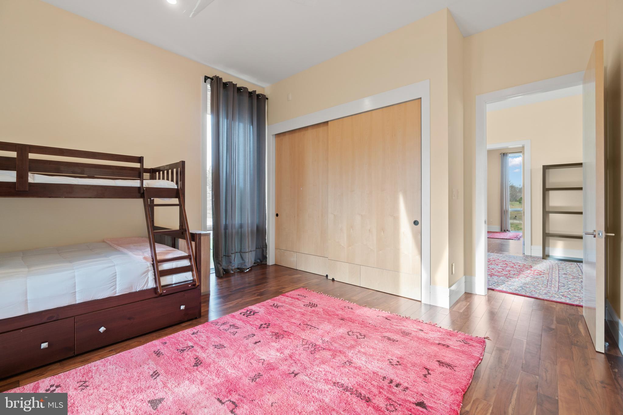 LIZZIE MILL RD - Residential