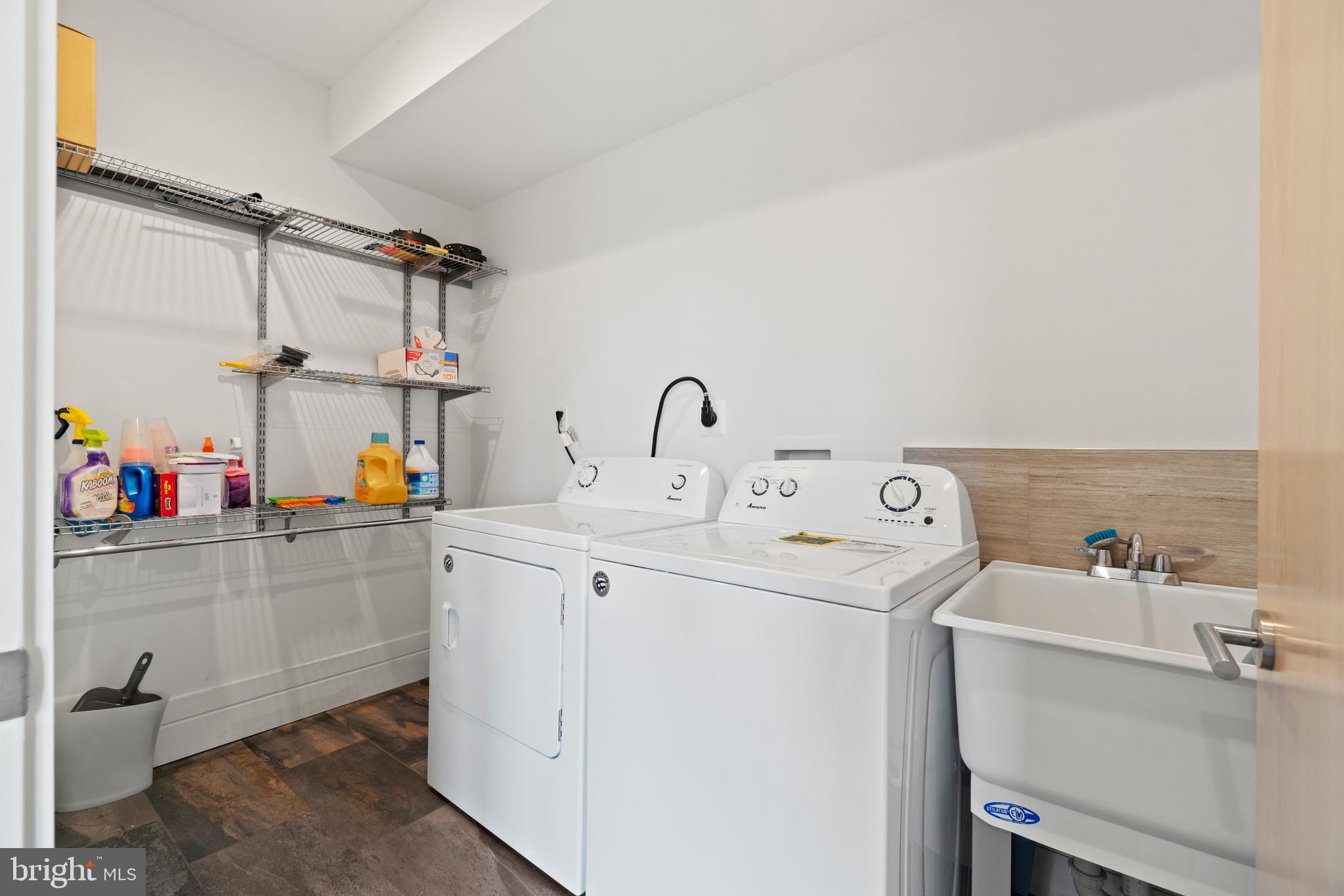 LIZZIE MILL RD - Residential