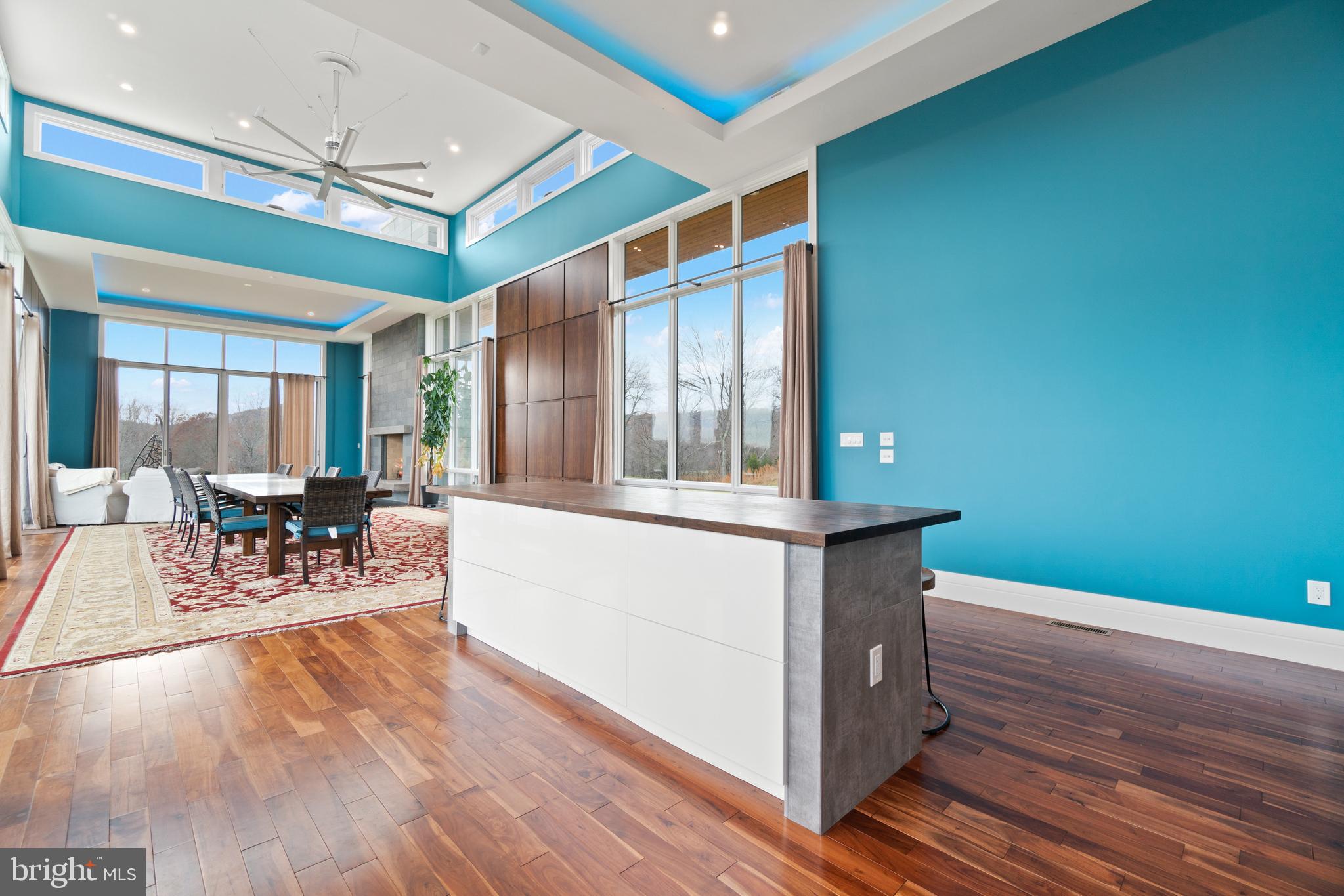 LIZZIE MILL RD - Residential