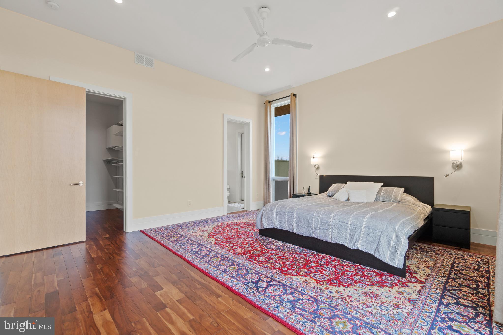 LIZZIE MILL RD - Residential