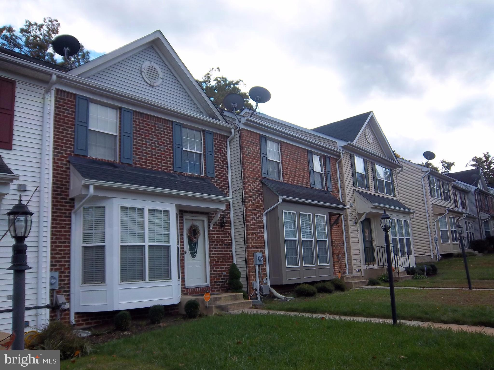 SOUTH HAMPTON SUB - Residential Lease