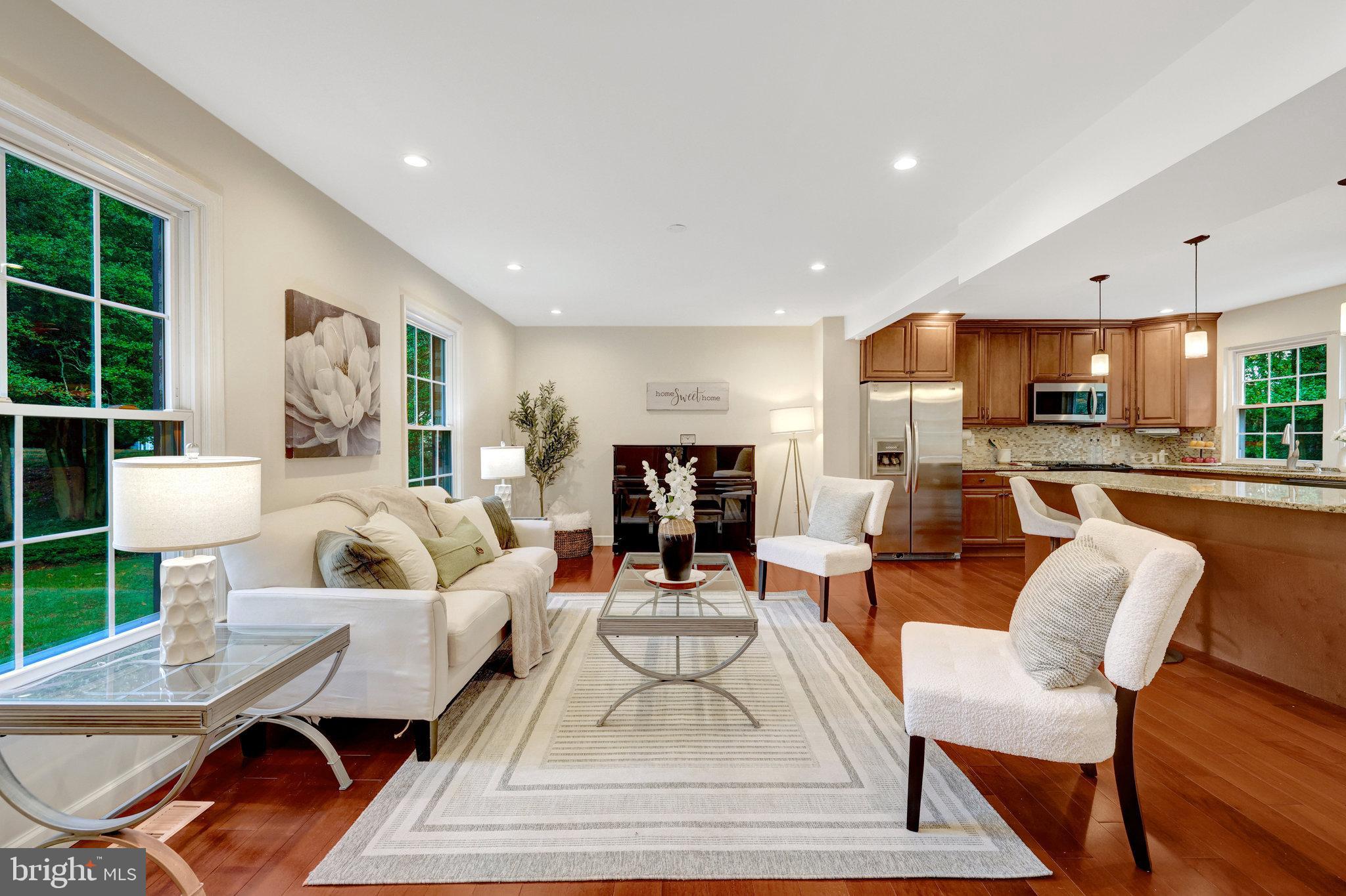 1827 POST OAK TRAIL