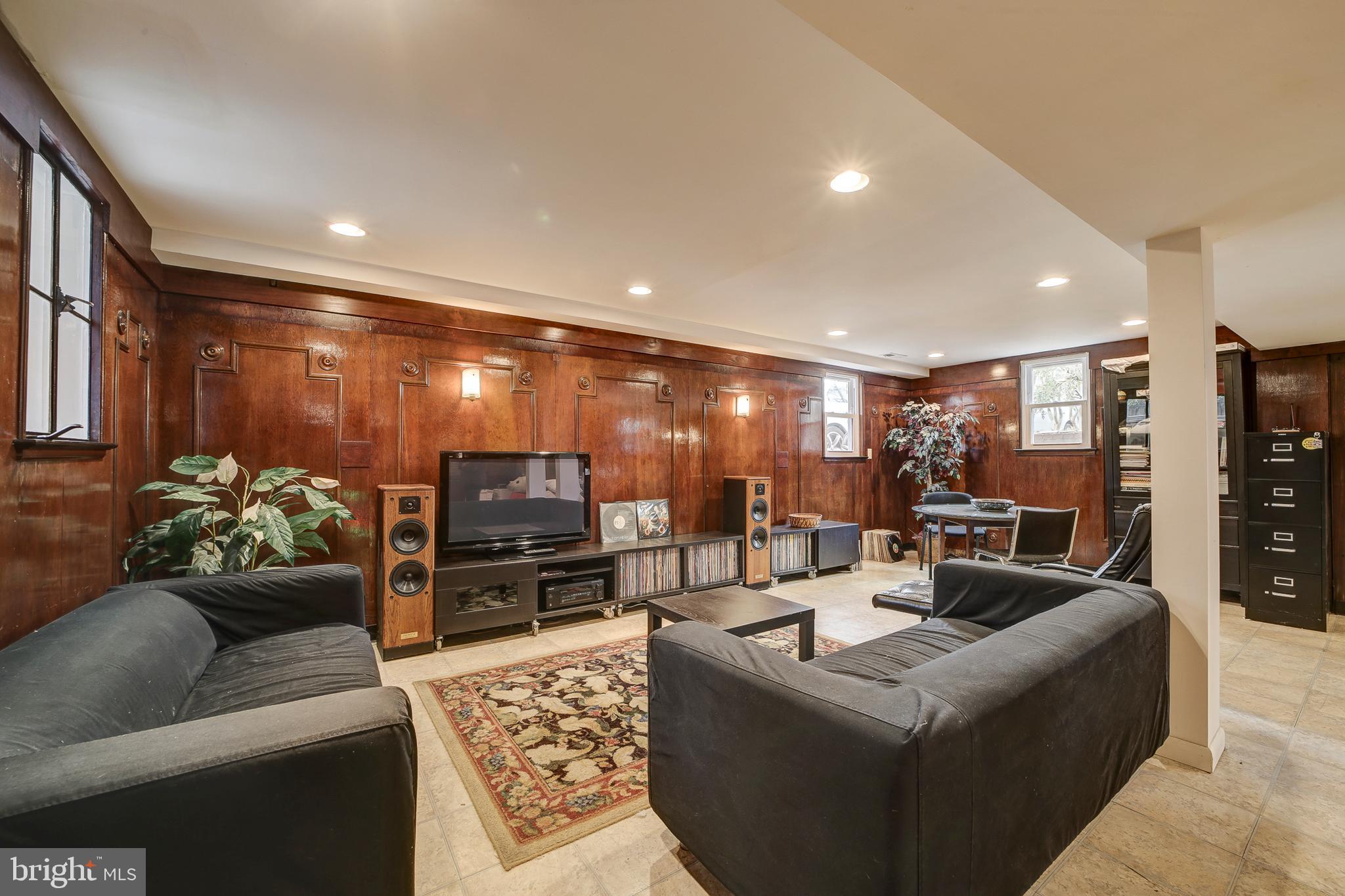 UNIVERSITY PARK - Residential