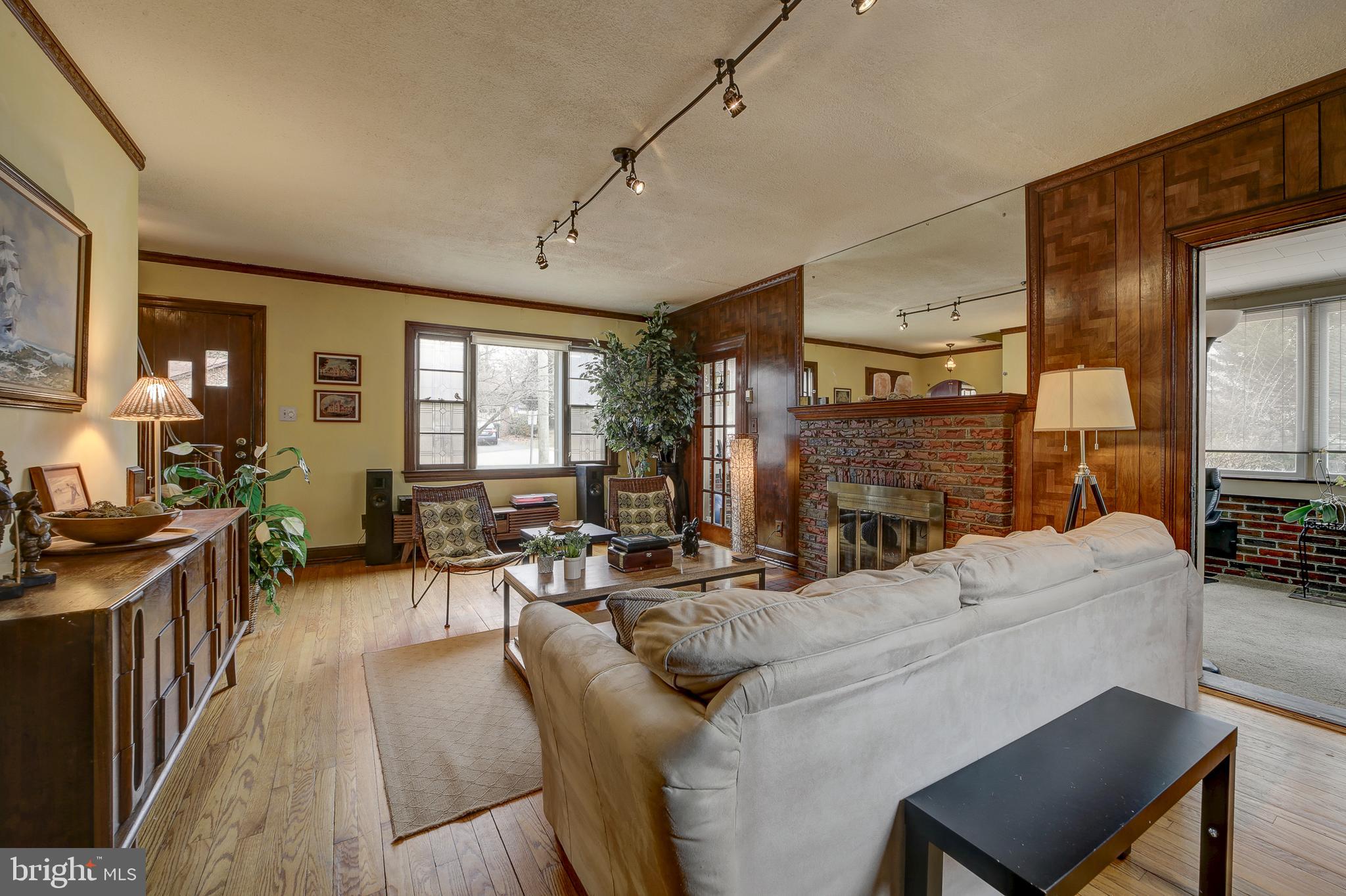 UNIVERSITY PARK - Residential