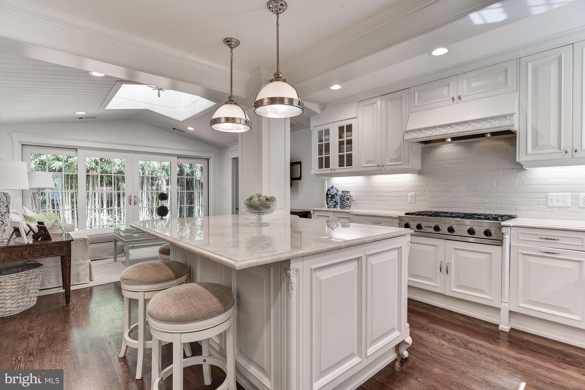 BRADMOOR - Residential