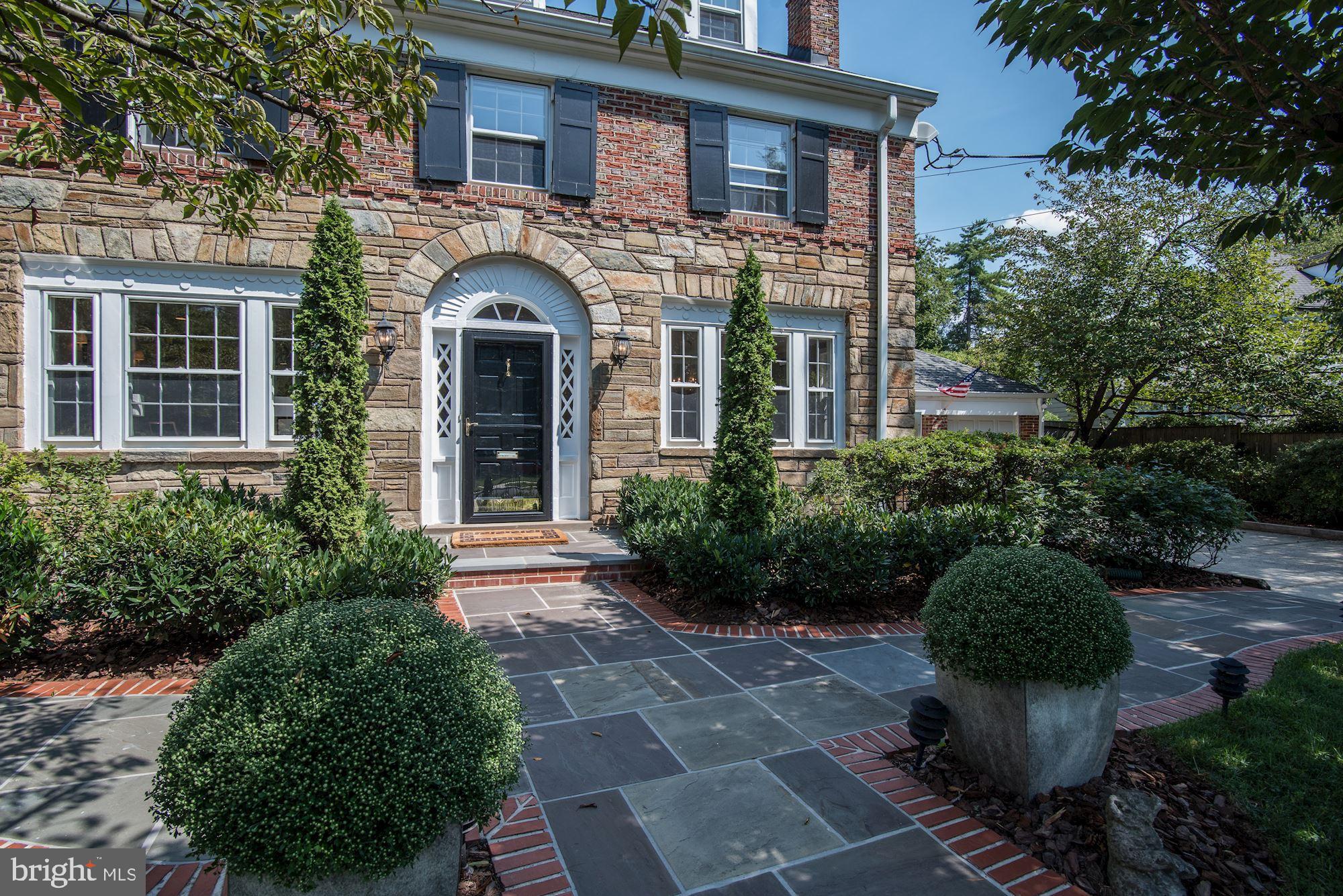 BRADMOOR - Residential