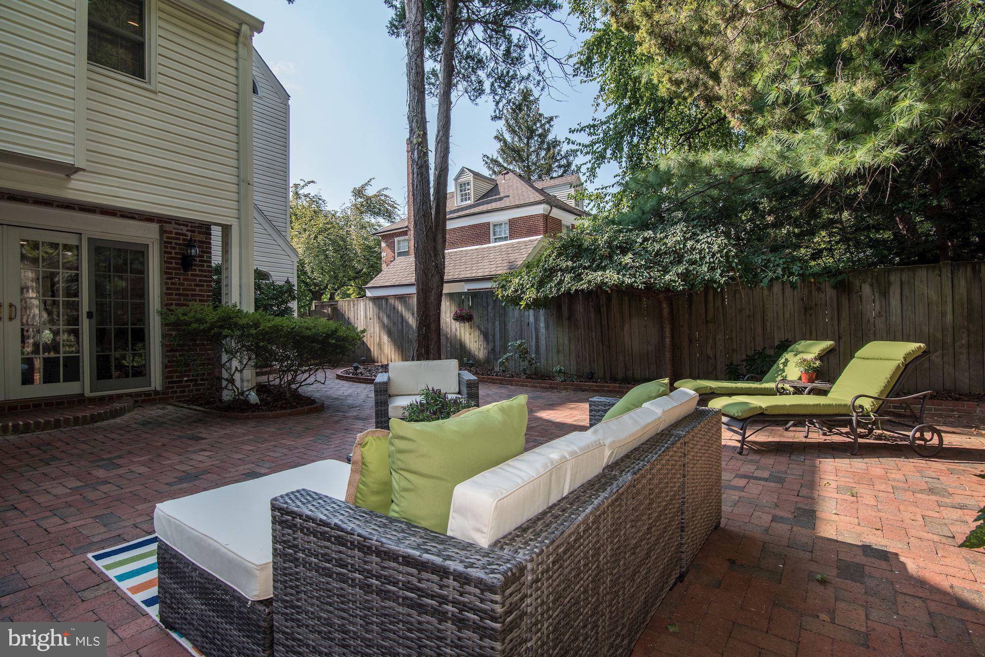 BRADMOOR - Residential