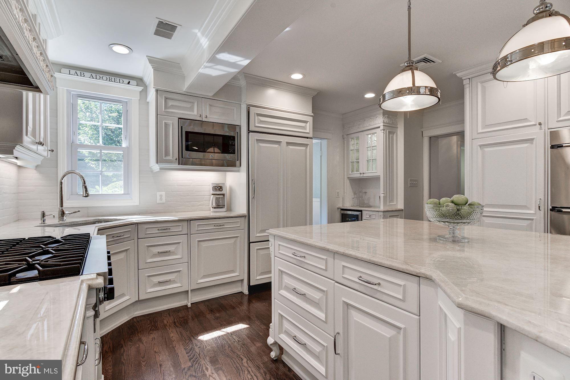 BRADMOOR - Residential