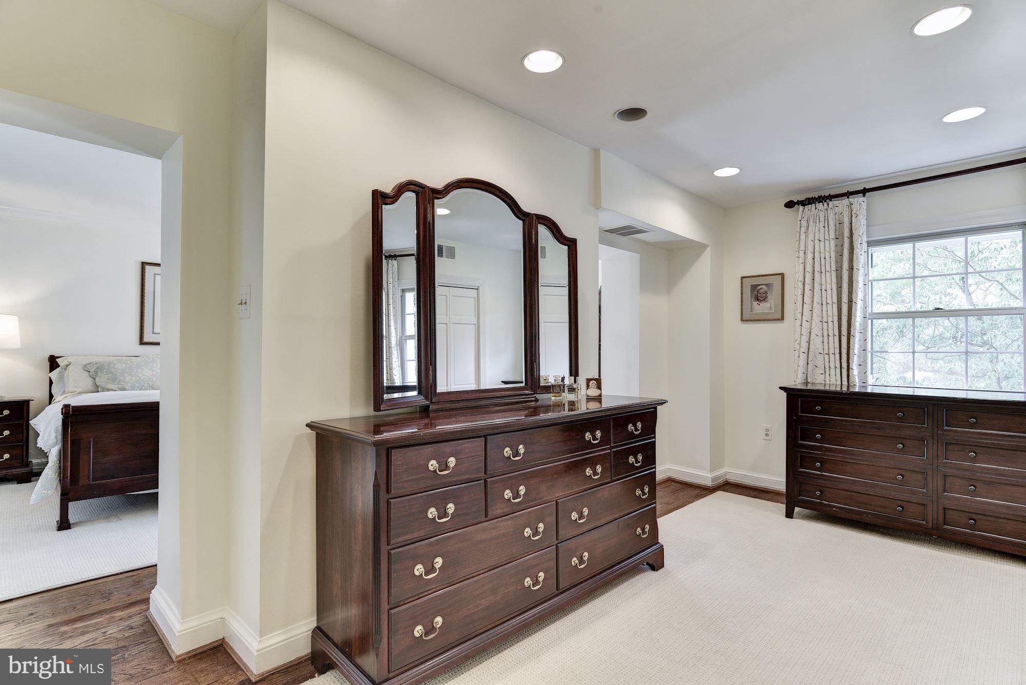 BRADMOOR - Residential