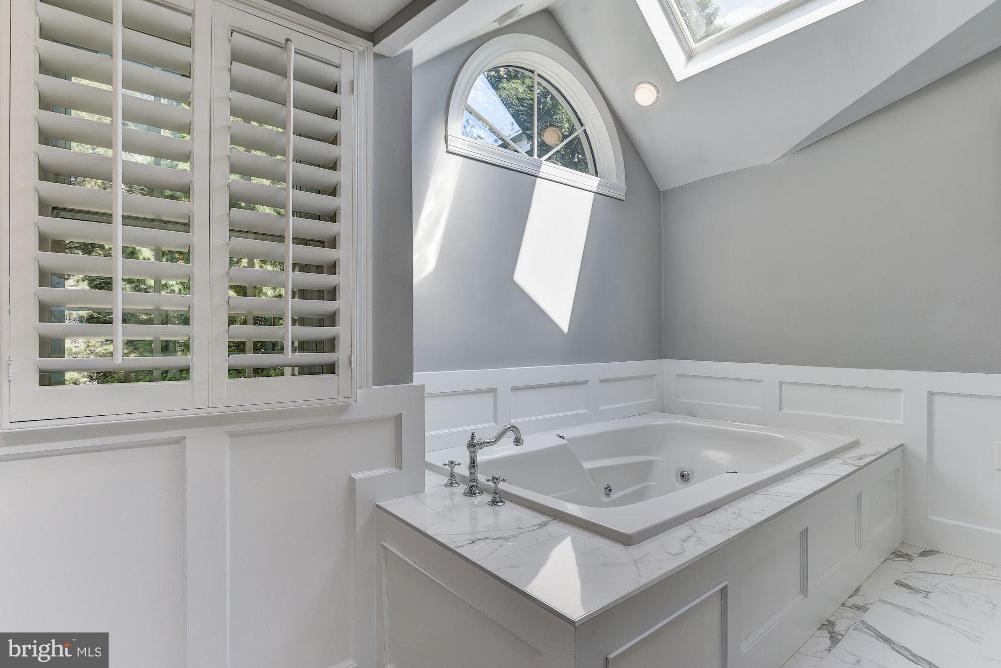 BRADMOOR - Residential