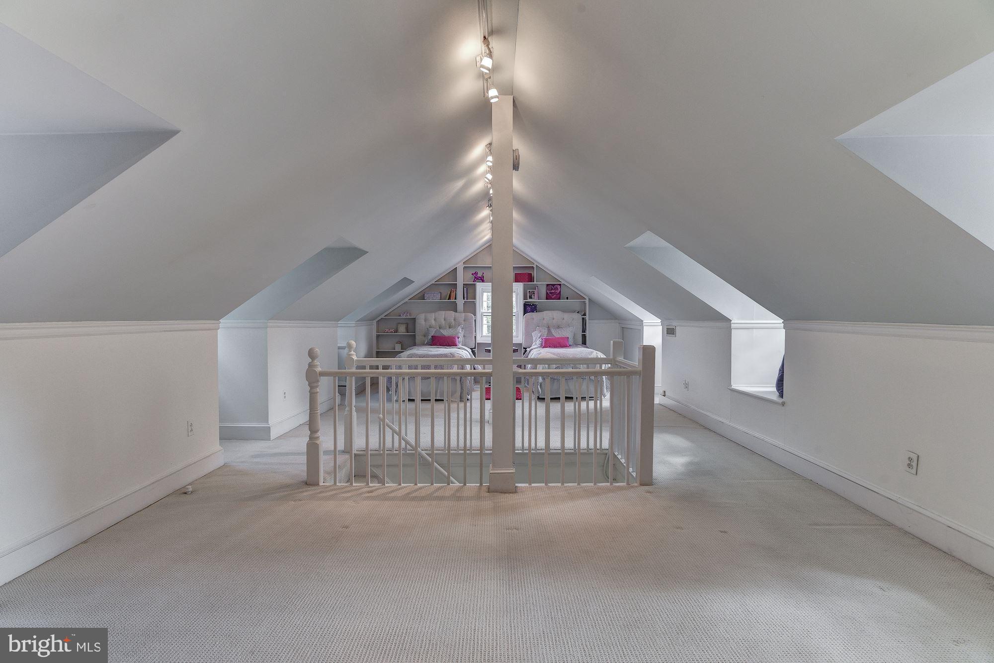 BRADMOOR - Residential