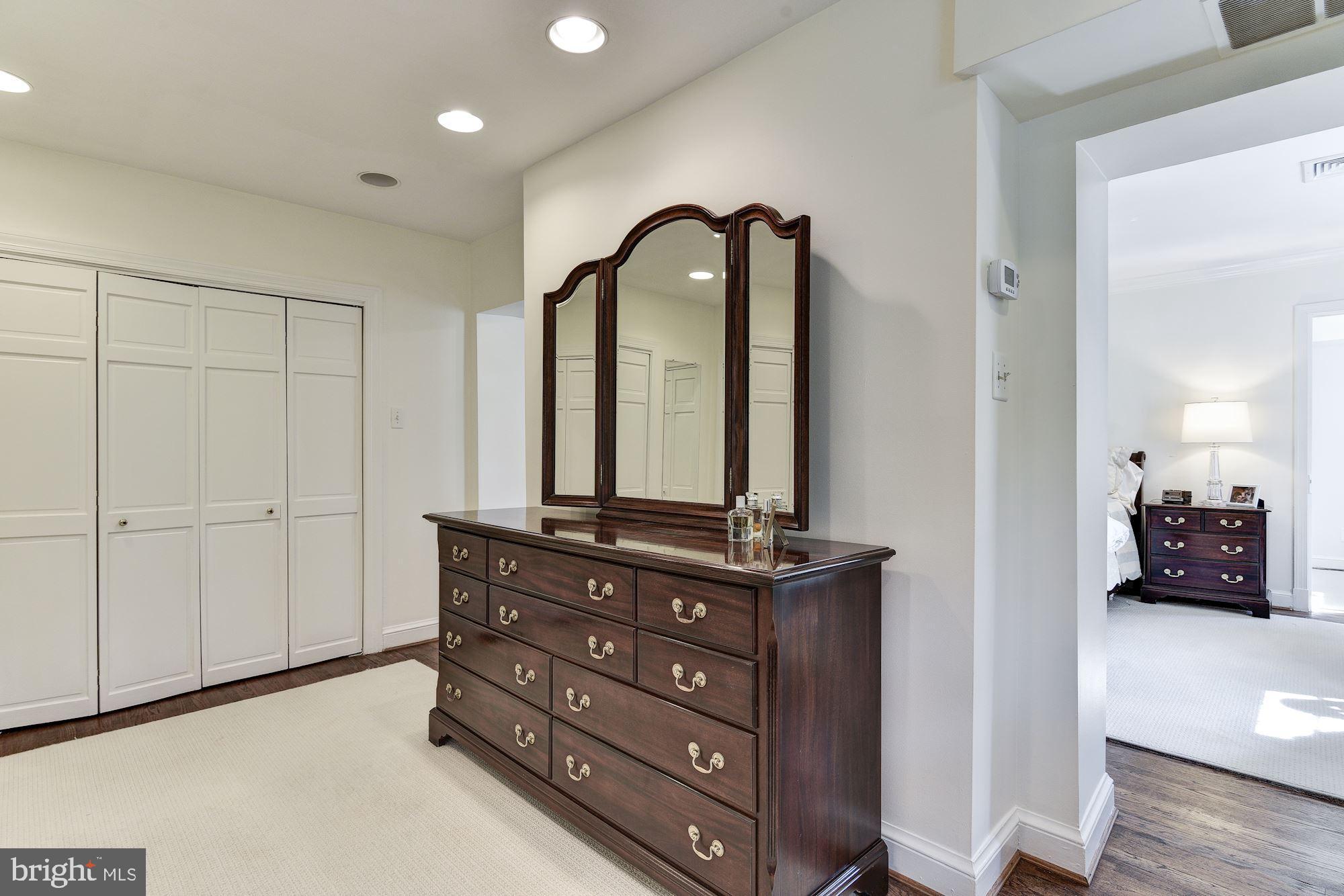 BRADMOOR - Residential