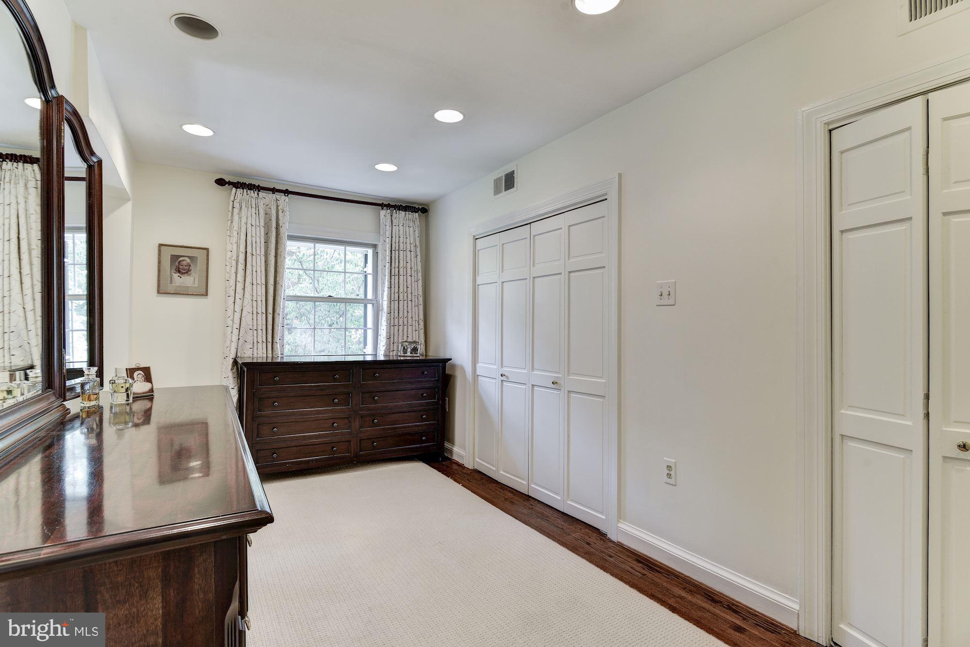 BRADMOOR - Residential