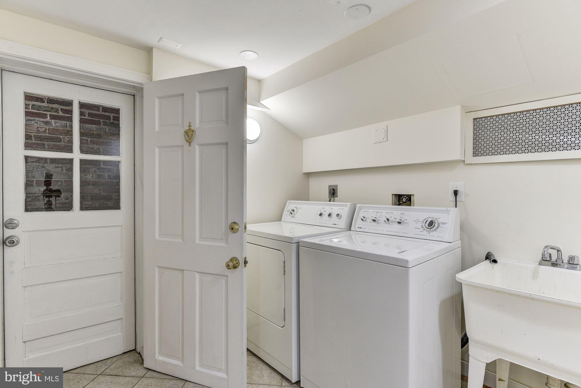 BRADMOOR - Residential