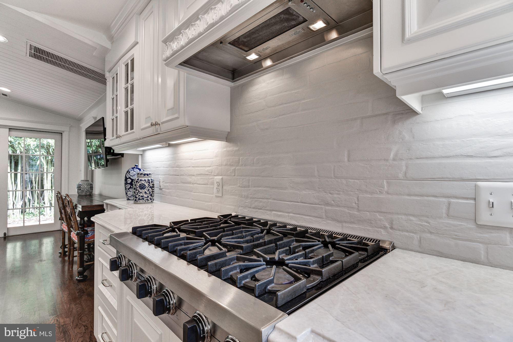 BRADMOOR - Residential