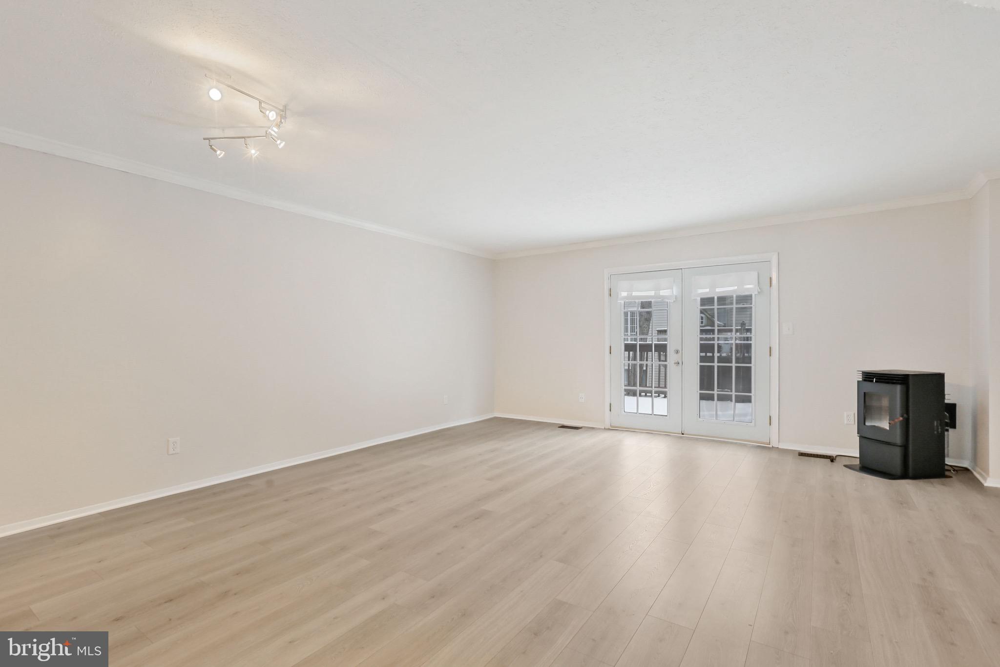 OAKHURST - Residential