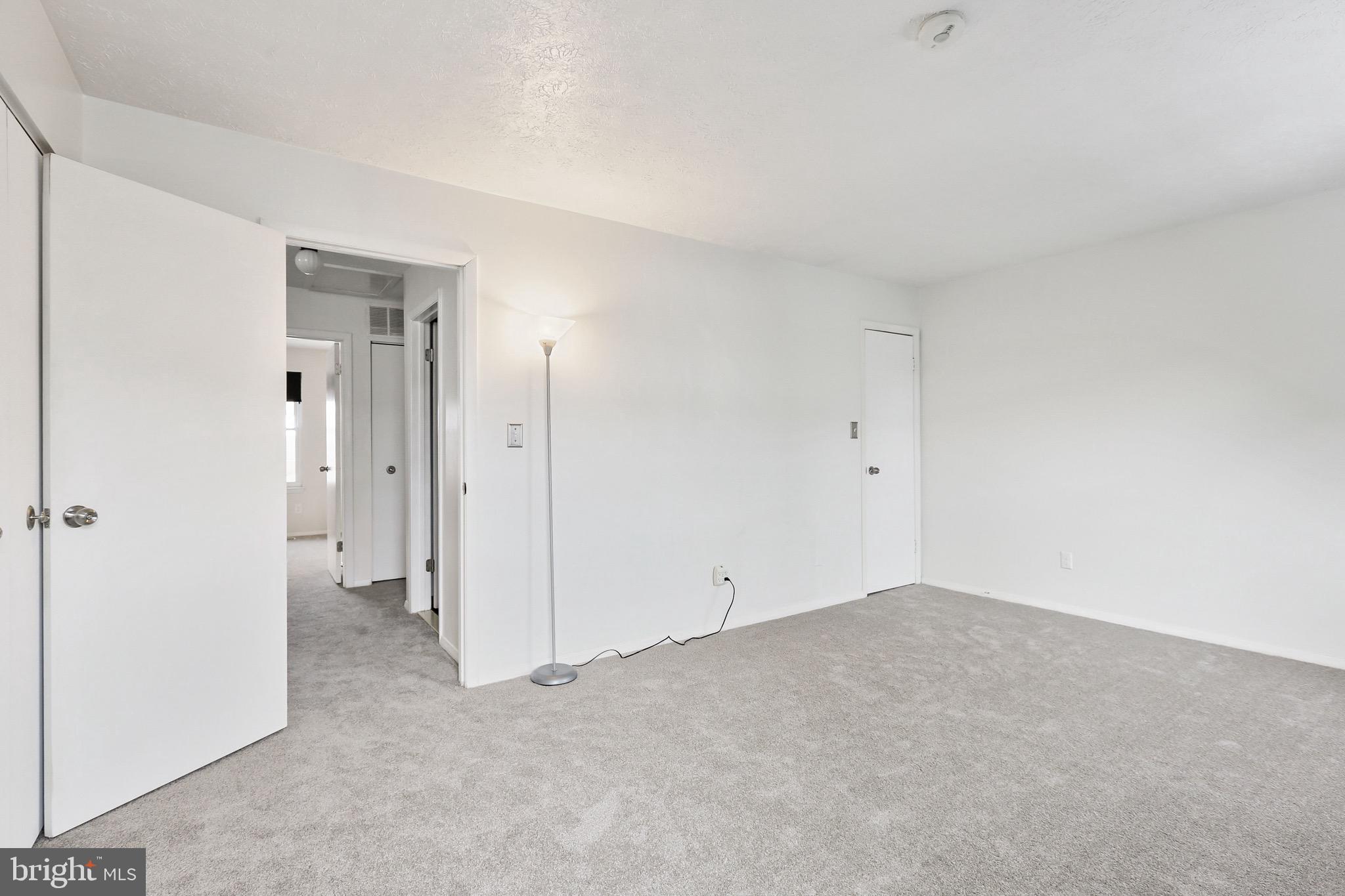 OAKHURST - Residential