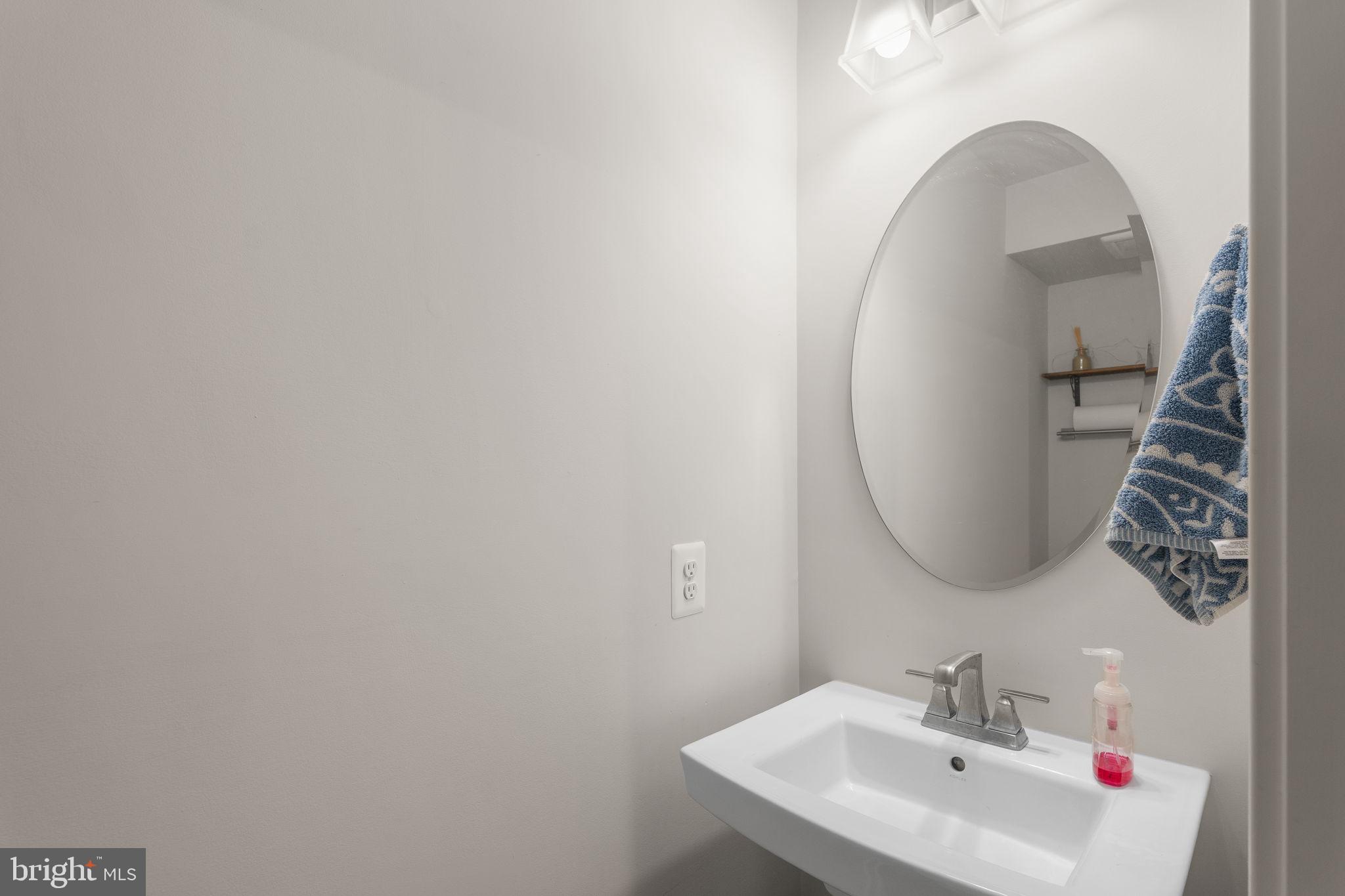 EDGEMERE/SPARROWS POINT - Residential