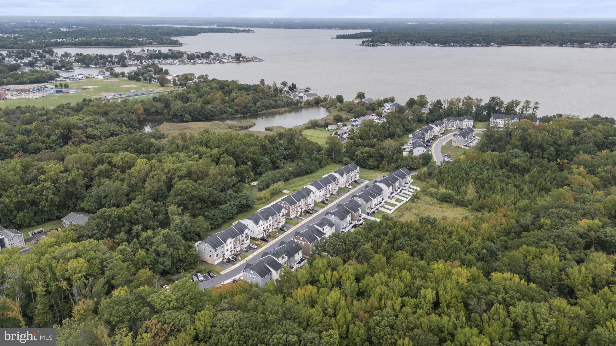 EDGEMERE/SPARROWS POINT - Residential